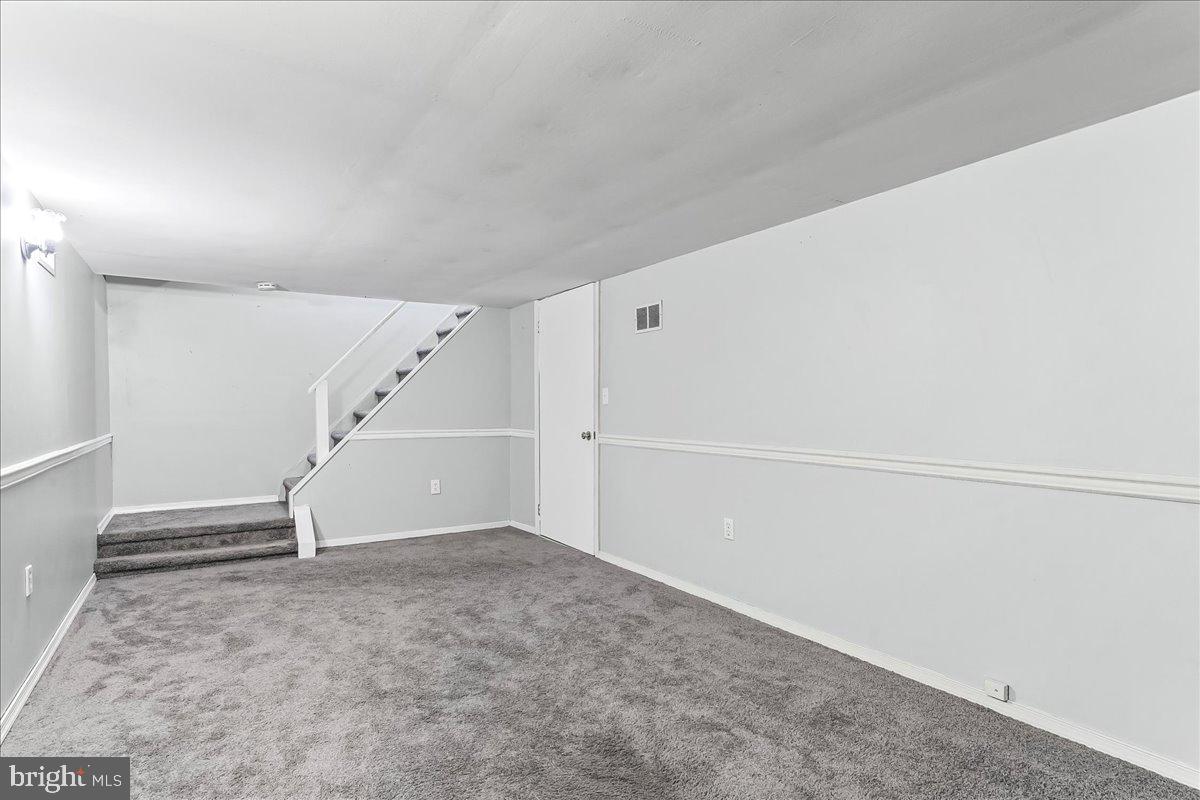 KENRICK HILLS - Residential