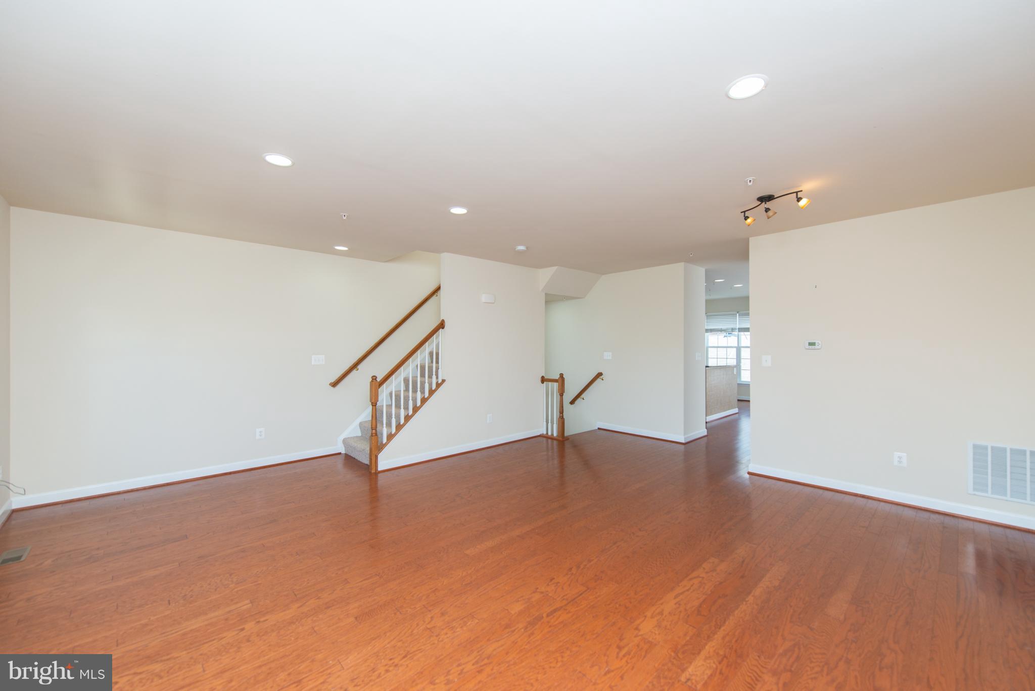 SUMMERFIELD AT MORGAN ST - Residential