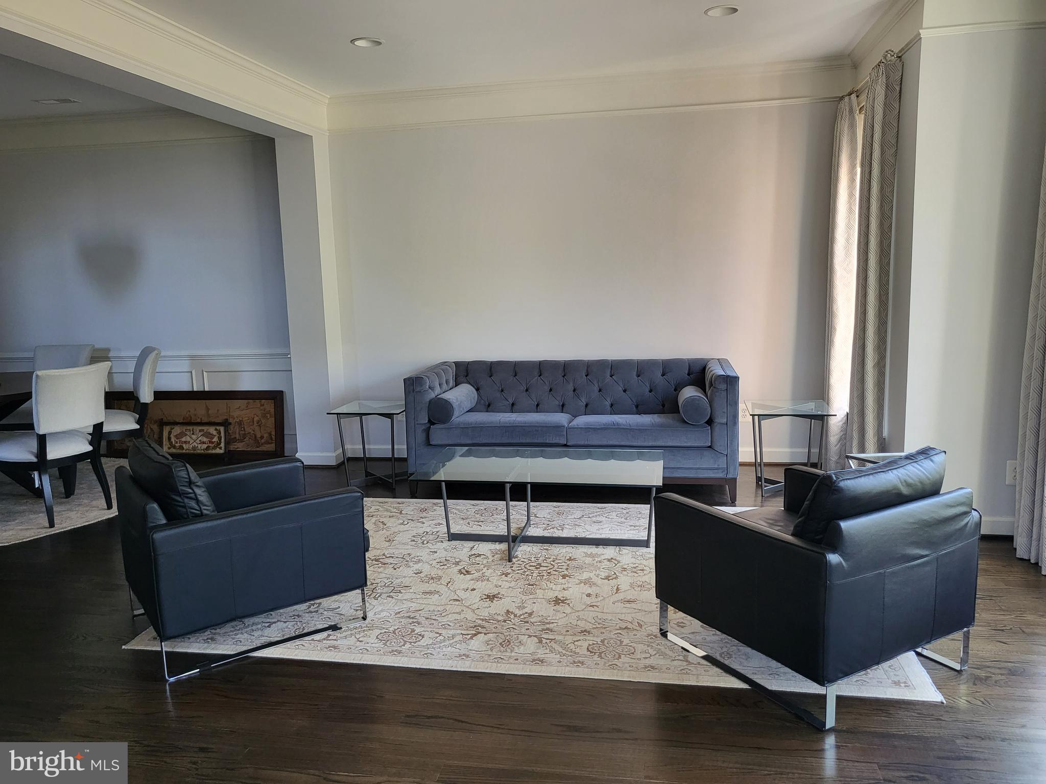 LANSDOWNE TOWN CENTER - Residential