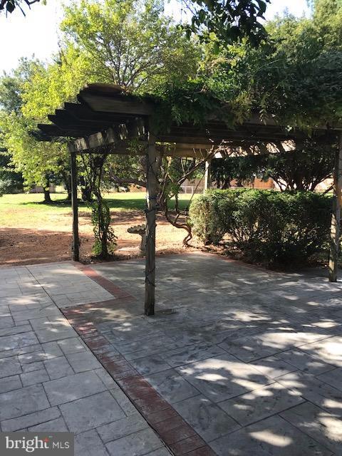 PHILLIPS - Residential Lease