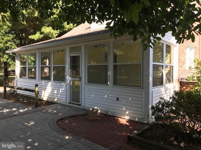 PHILLIPS - Residential Lease