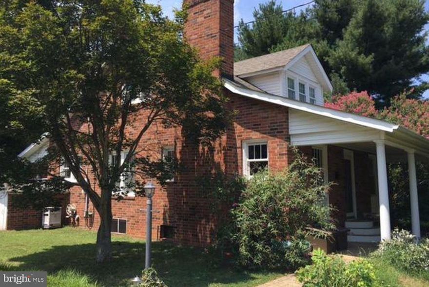 BEAUTIFUL BRICK CAPE COD W/ 3 BR 2 FULL BATHS.  LOVELY HEART PINE FLOORS ON FIRST FLOOR & MAIN FLOOR BEDROOM W/FULL BATH. 2ND FLOOR BRAND NEW CARPETS. GREAT MASTER BEDROOM SUITE & FULL BATH, PLENTY OF CLOSET SPACE. THE HOME BOAST A GOURMET KITCHEN W/GRANITE COUNTERTOPS  & STAINLESS APPLIANCES, 2 WALL OVENS &  A LARGE 8 FT ISLAND. BEAUTIFUL FINISHED BASEMENT, GAZEBO & STAMPED CONCRETE PATIO.