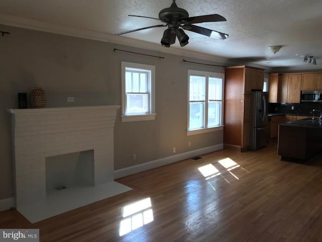 PHILLIPS - Residential Lease