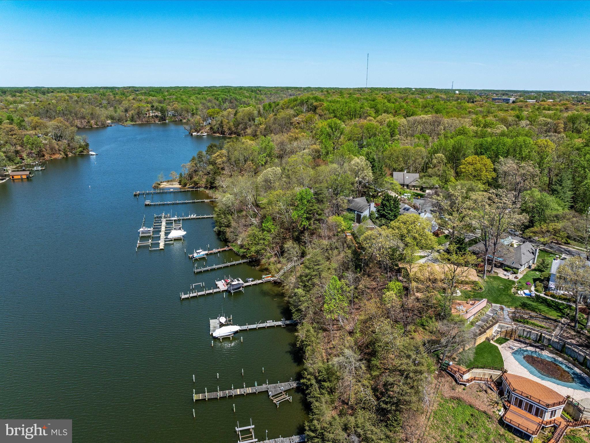 BROADVIEW ESTATES - Residential