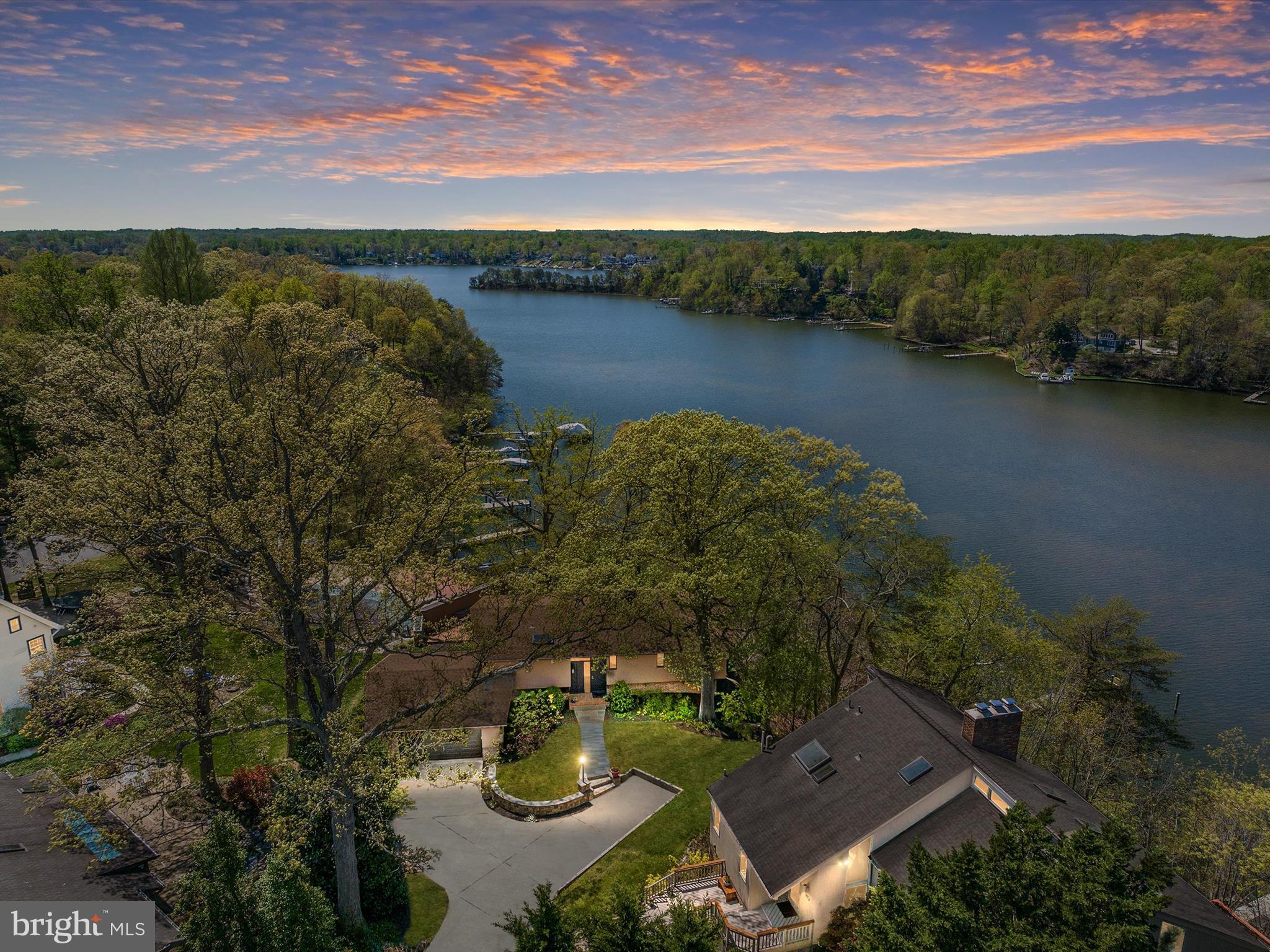 BROADVIEW ESTATES - Residential