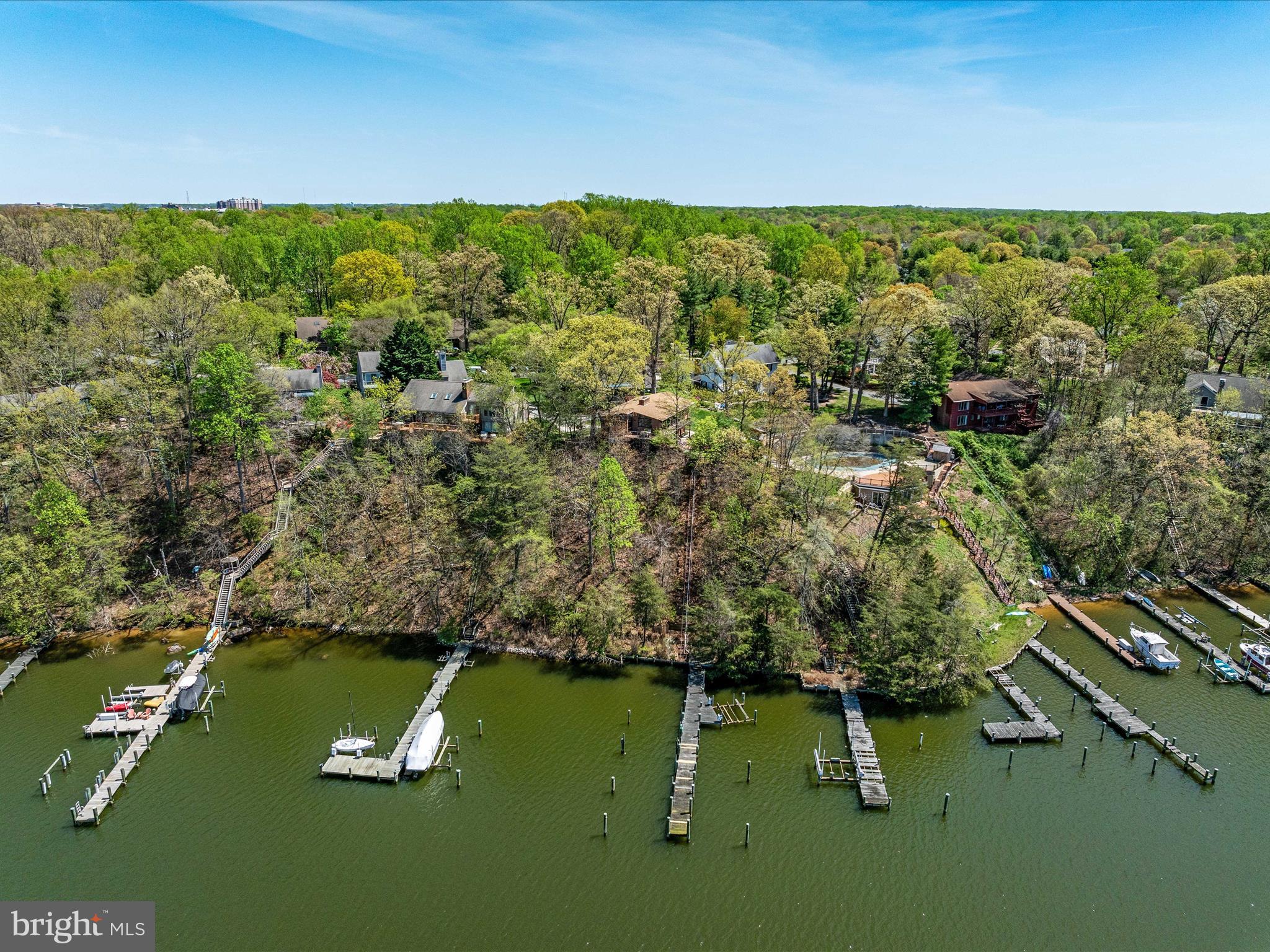 BROADVIEW ESTATES - Residential