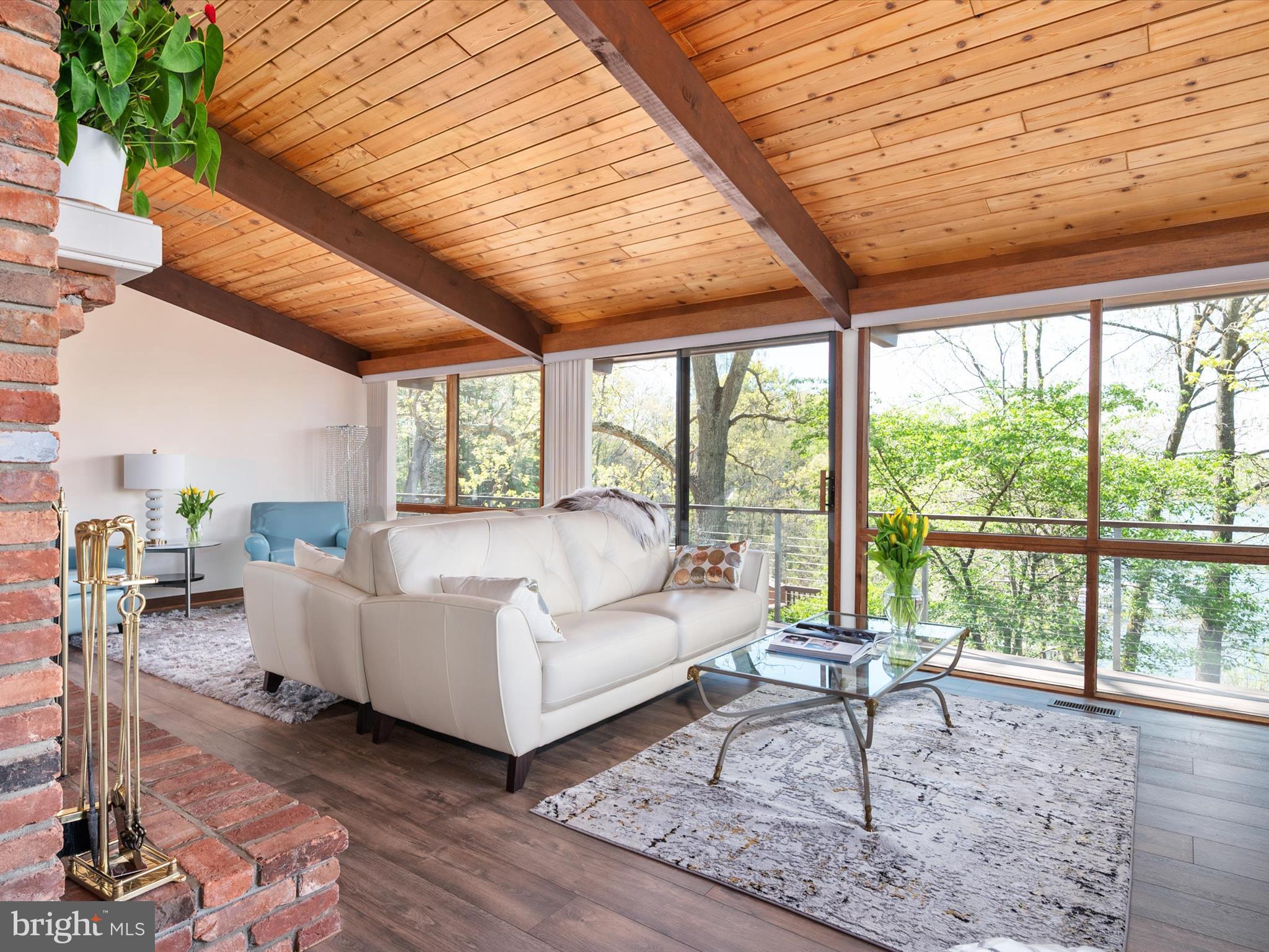 BROADVIEW ESTATES - Residential