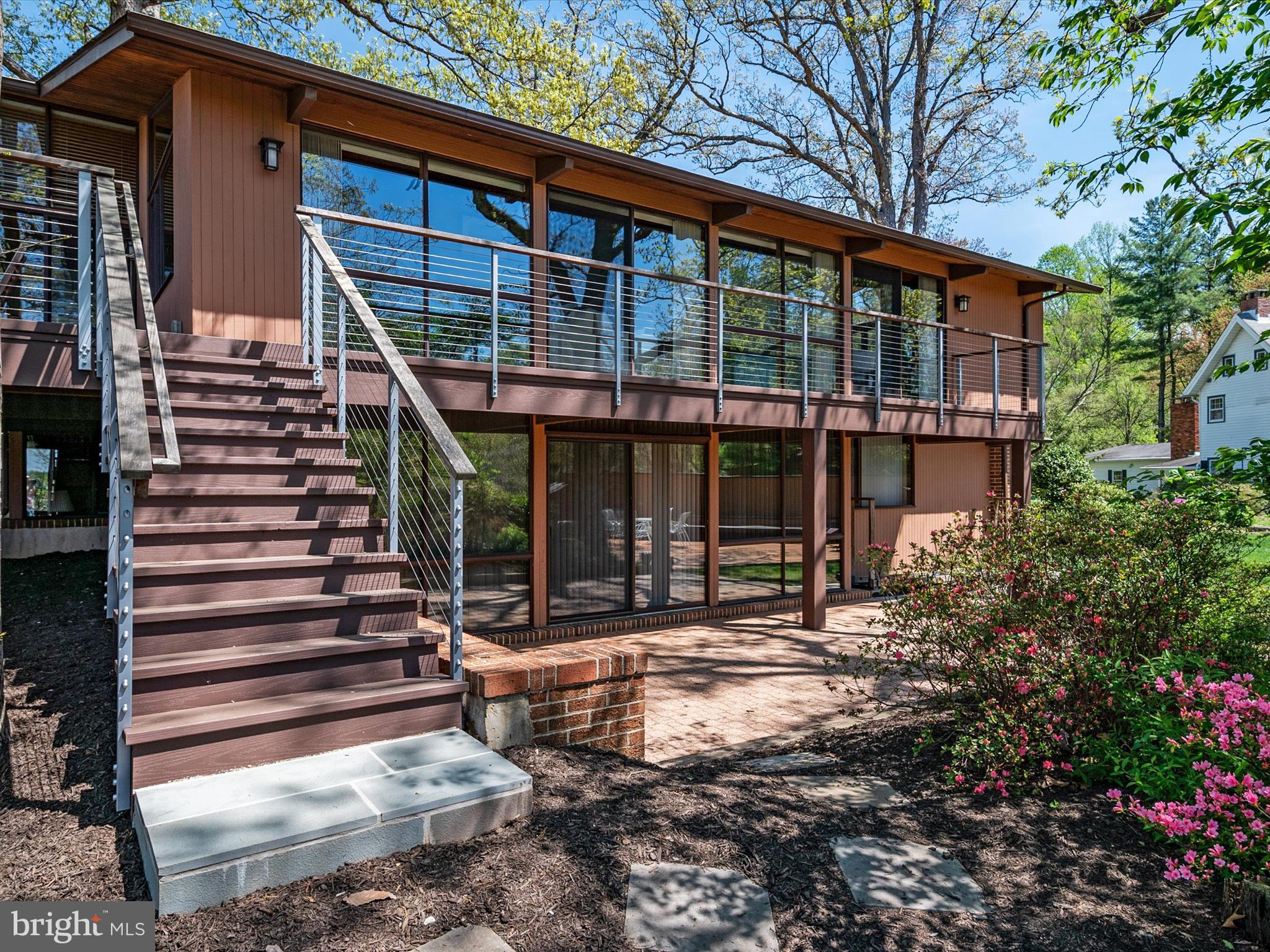 BROADVIEW ESTATES - Residential