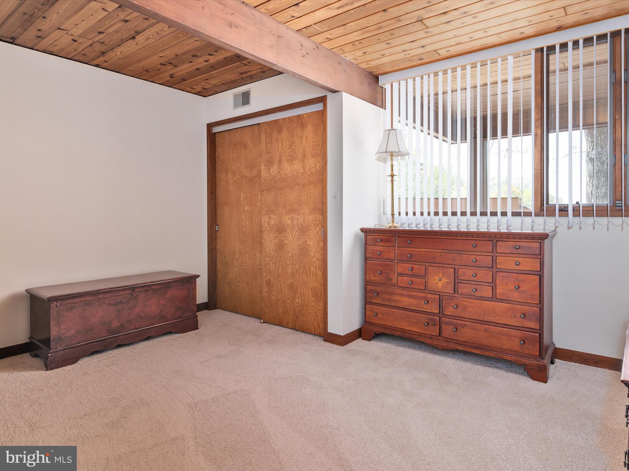 BROADVIEW ESTATES - Residential