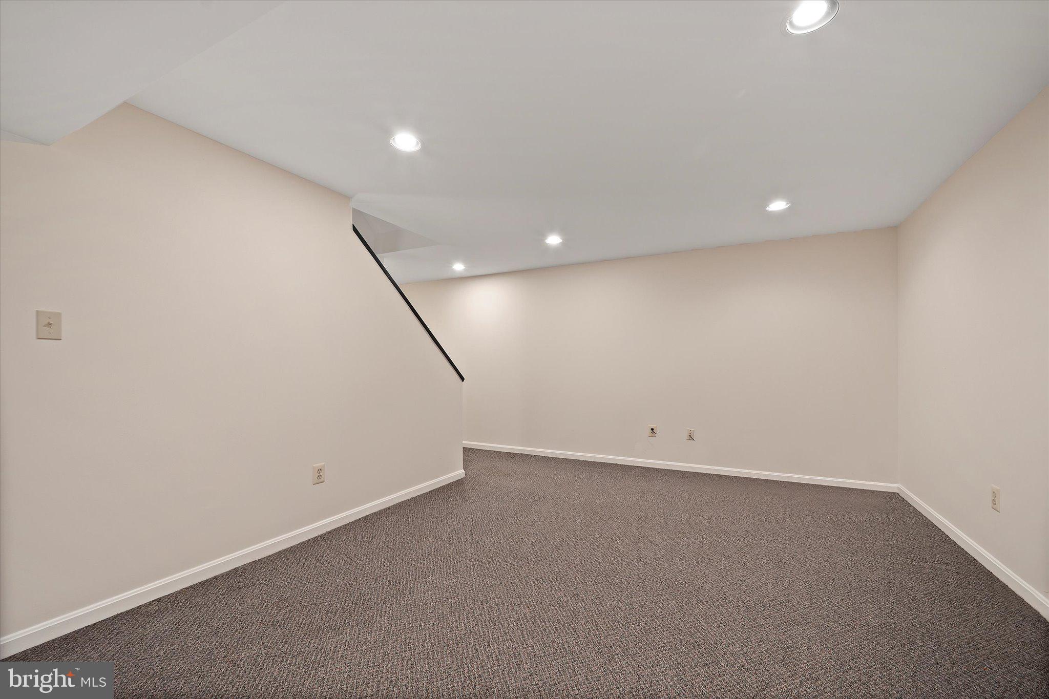 LITTLE ROCKY RUN - Residential