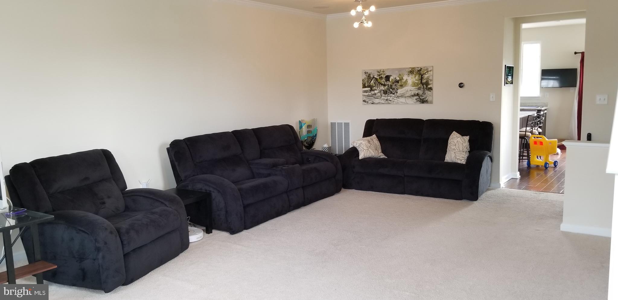 LINTON AT BALLENGER - Residential Lease