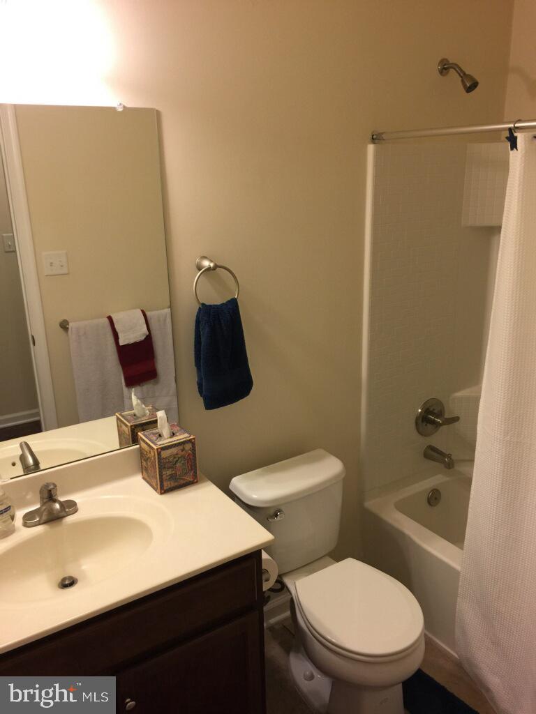 LINTON AT BALLENGER - Residential Lease