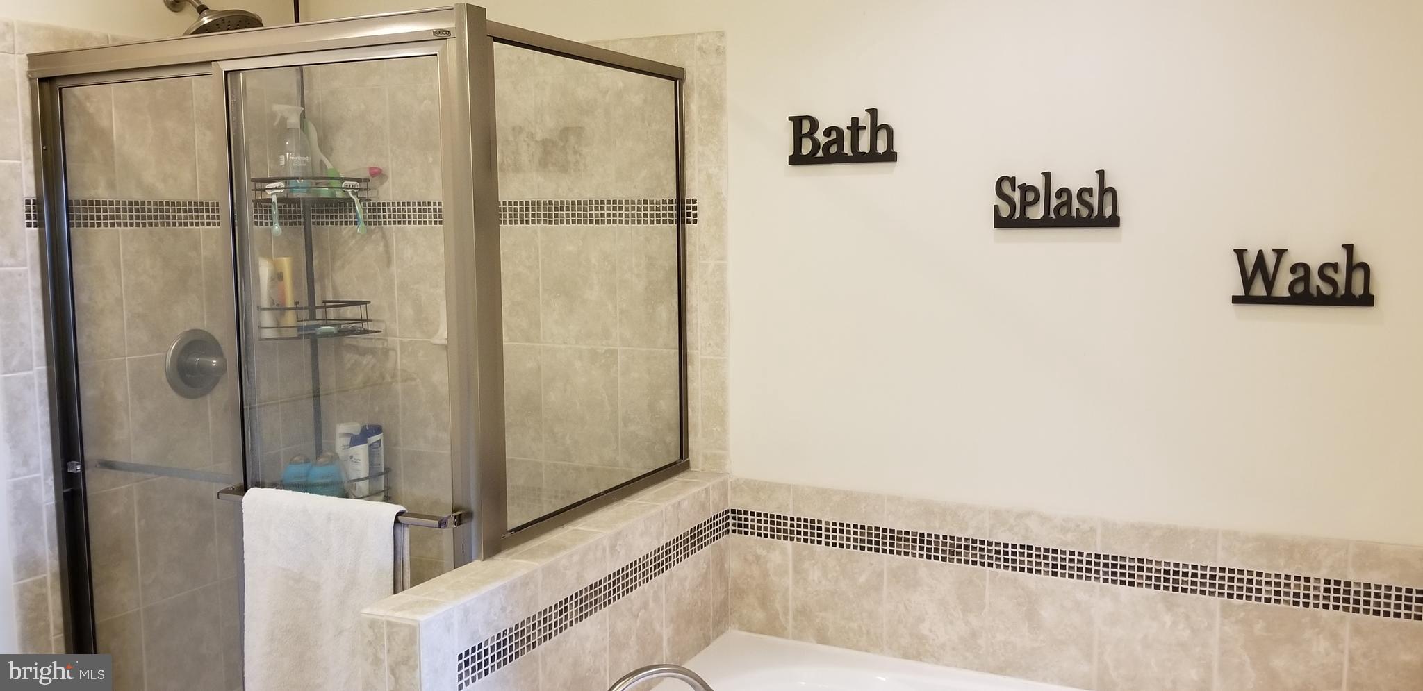 LINTON AT BALLENGER - Residential Lease