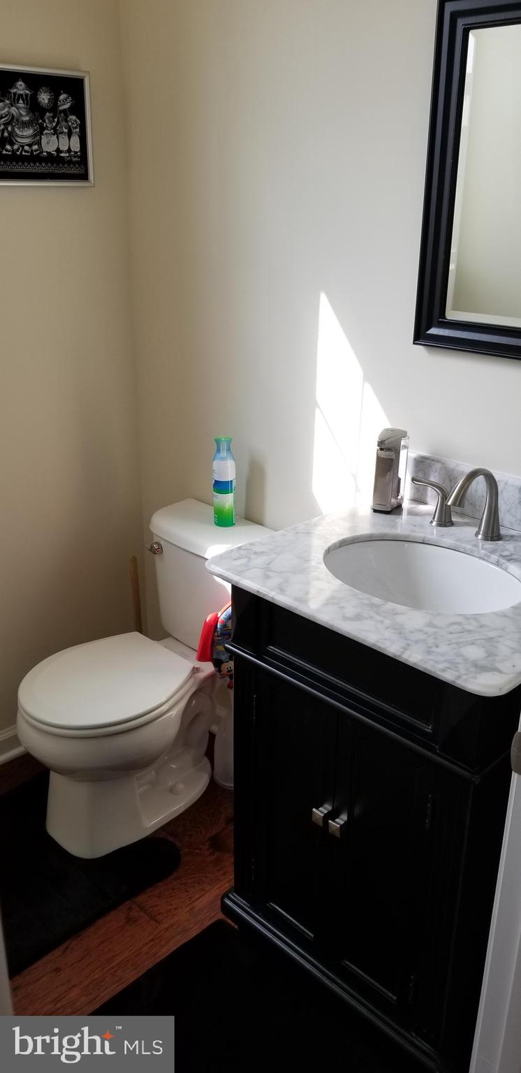 LINTON AT BALLENGER - Residential Lease