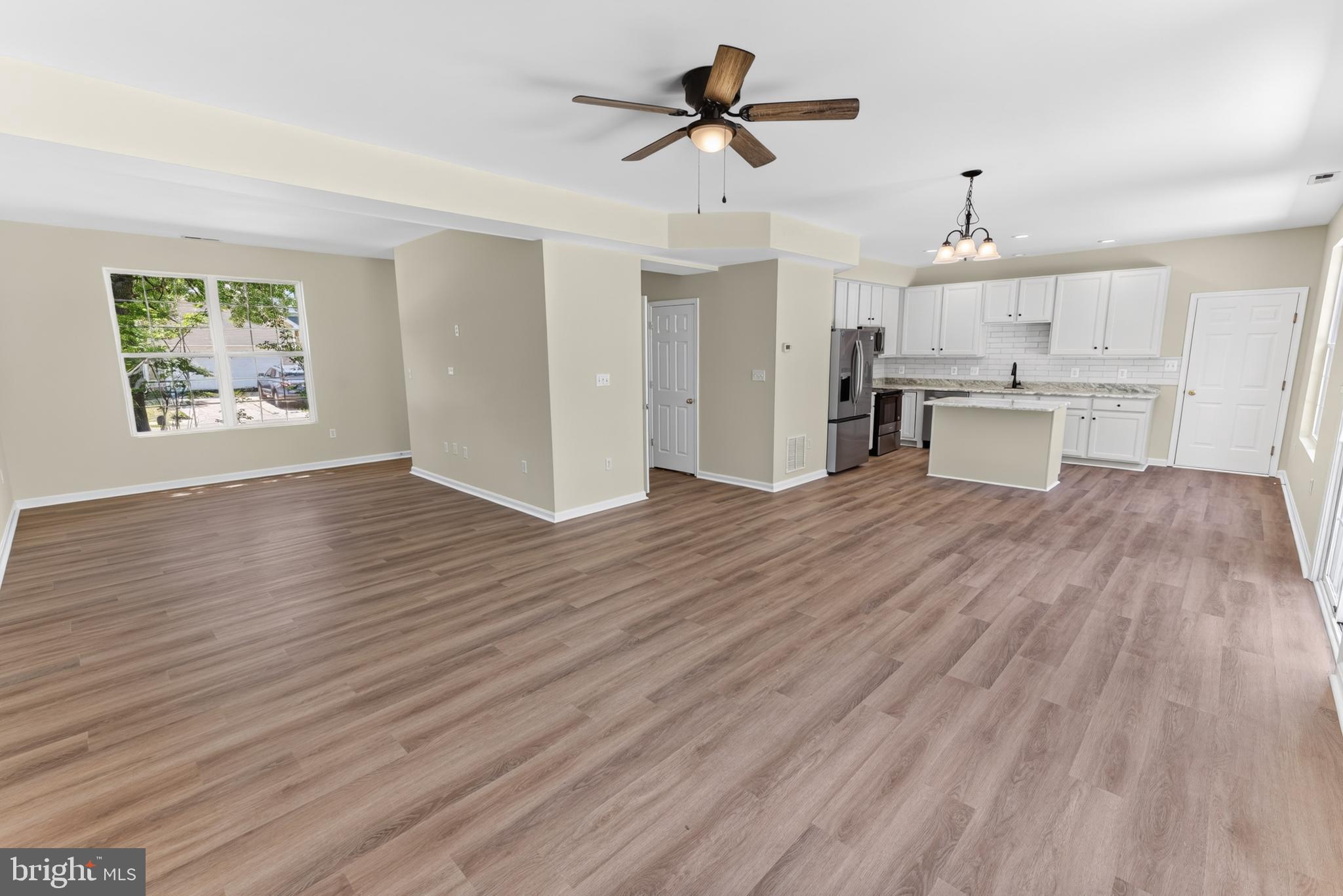 502 KATHRYN COURT