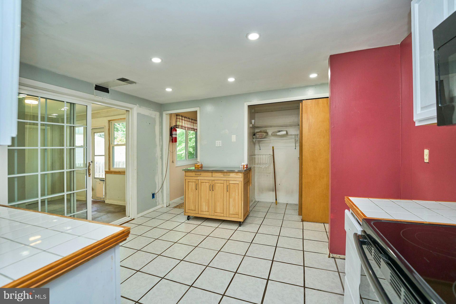 SUGARLAND RUN - Residential