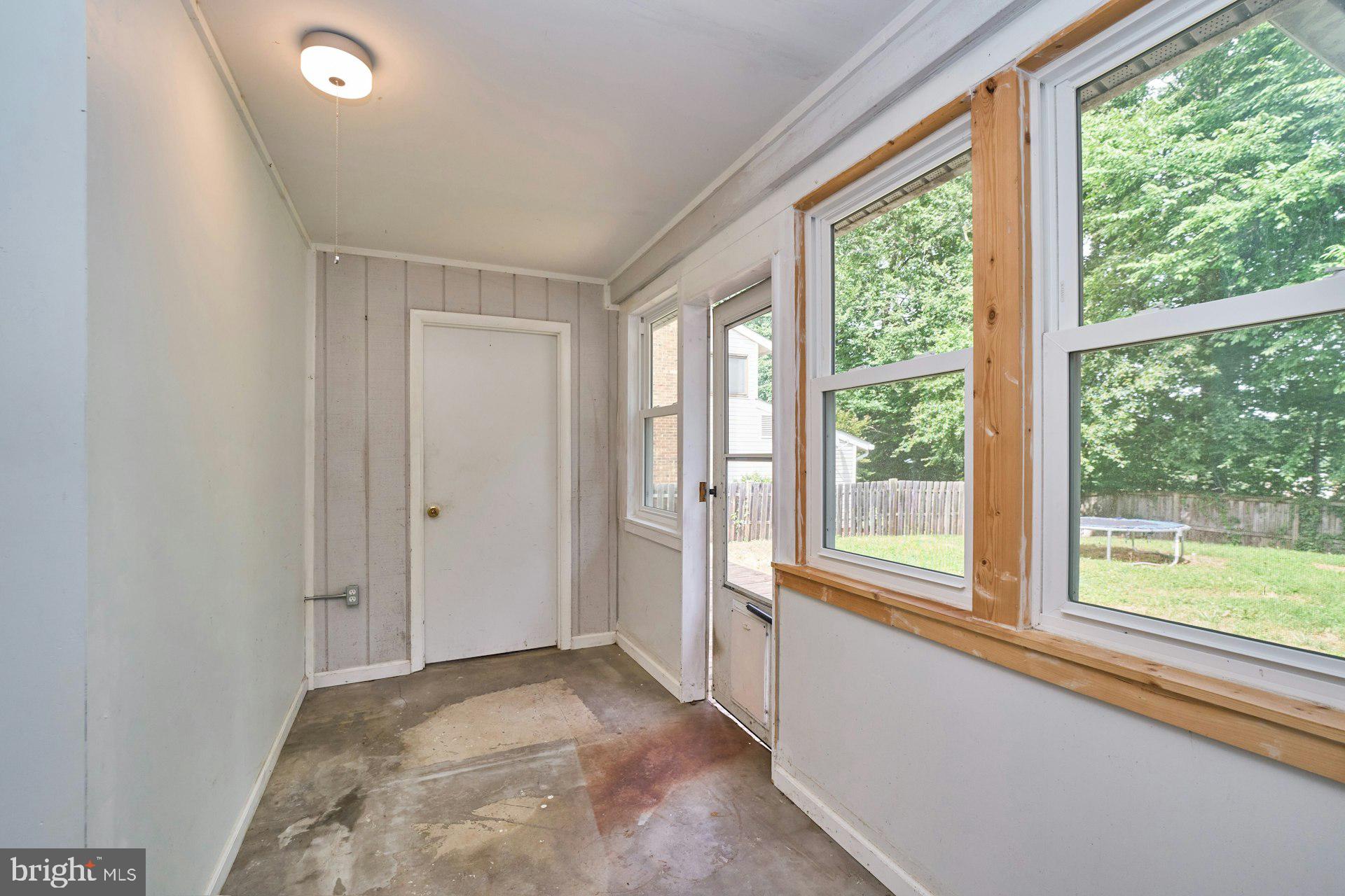 SUGARLAND RUN - Residential