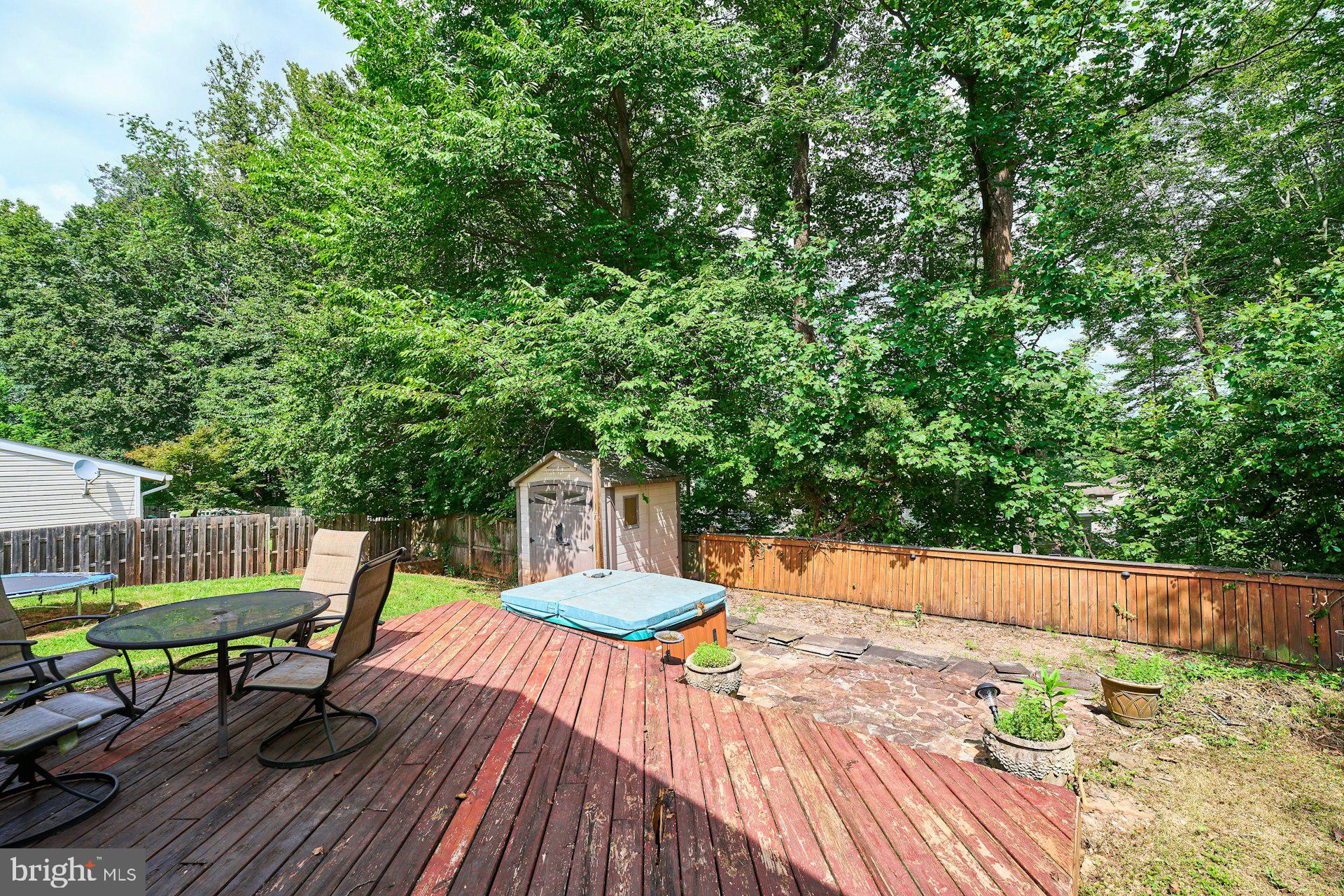 SUGARLAND RUN - Residential