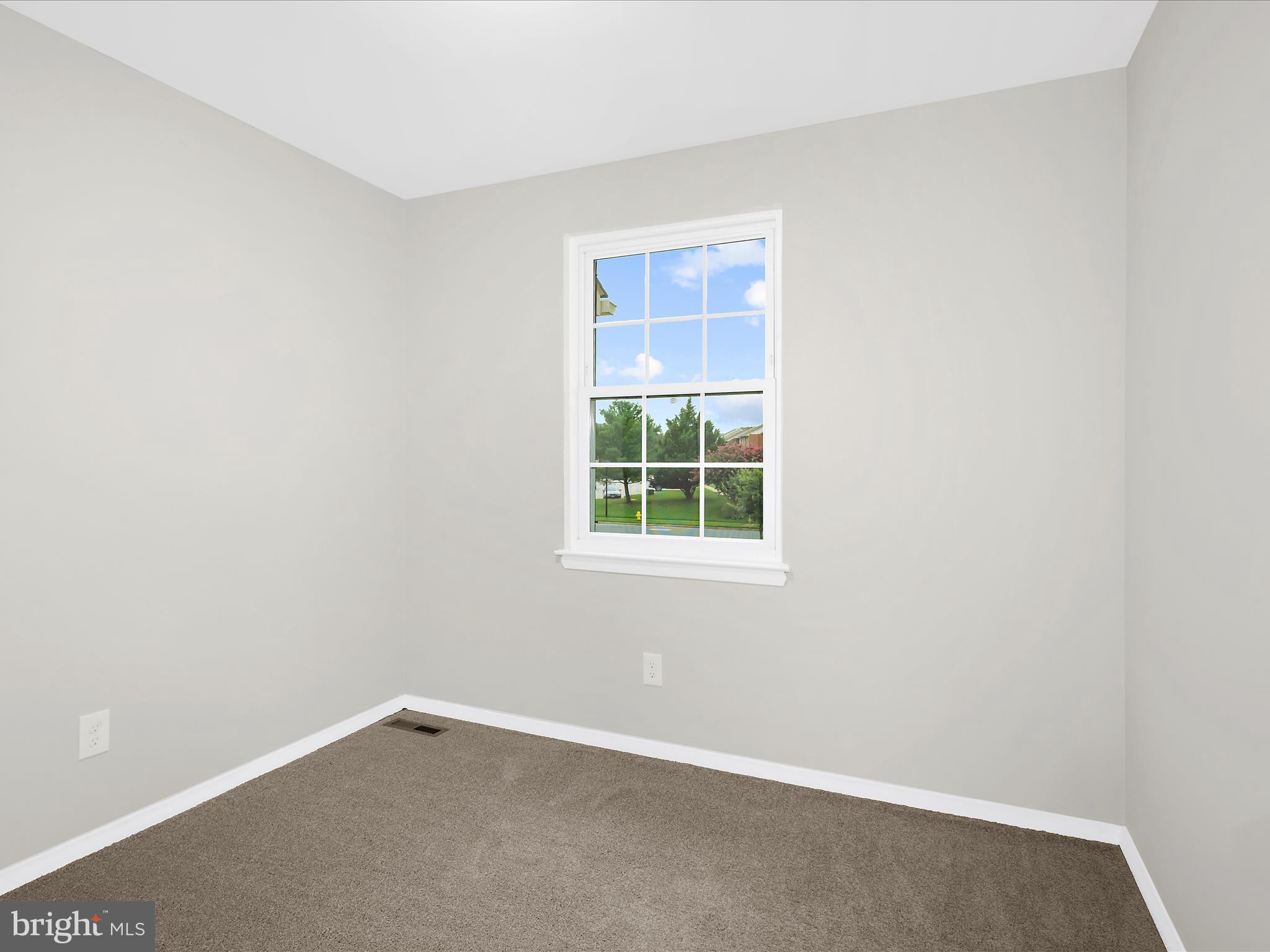 ELIZABETHS LANDING - Residential