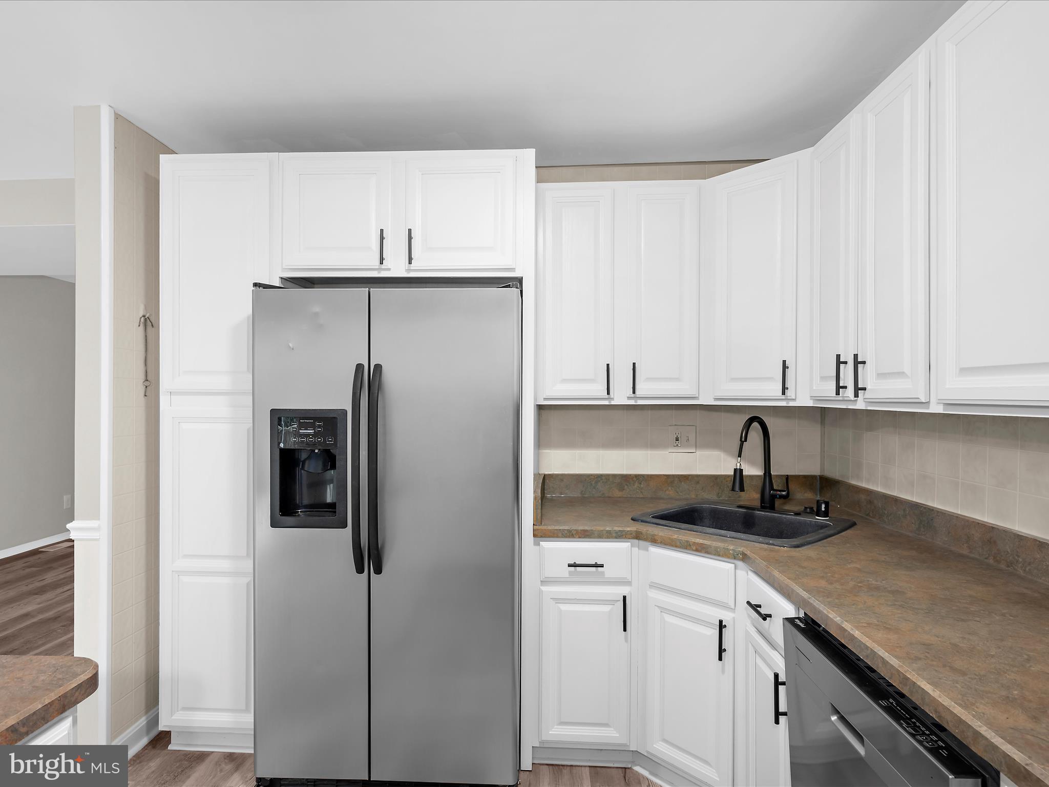 ELIZABETHS LANDING - Residential