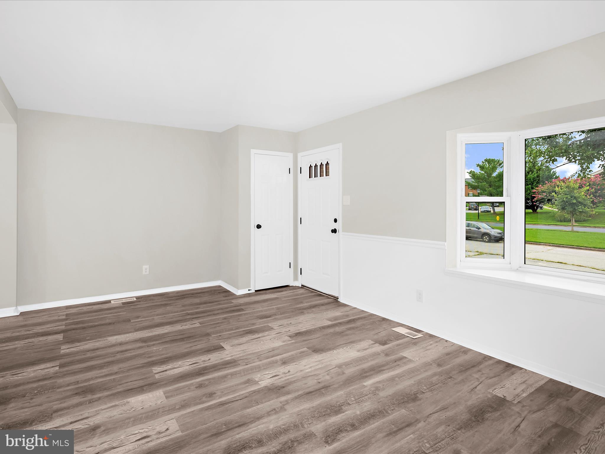 ELIZABETHS LANDING - Residential