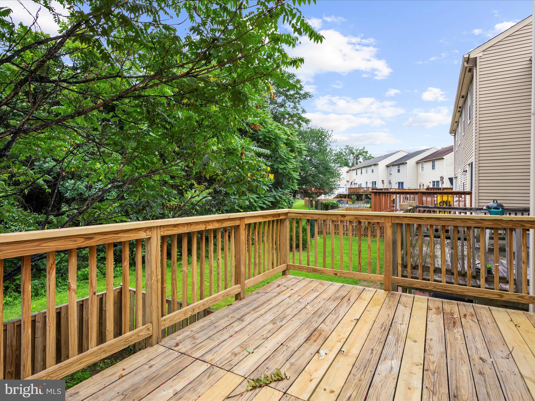 ELIZABETHS LANDING - Residential