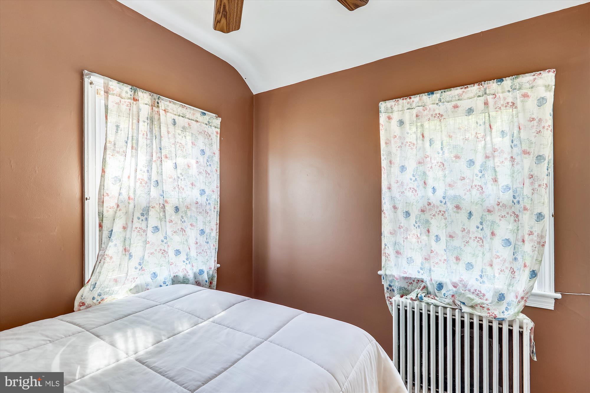 MICHIGAN PARK HILLS - Residential