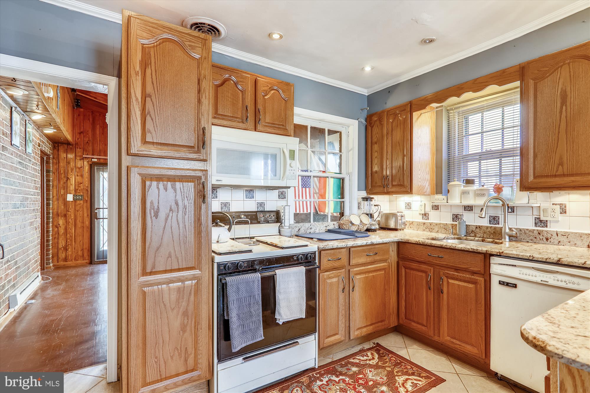 MICHIGAN PARK HILLS - Residential