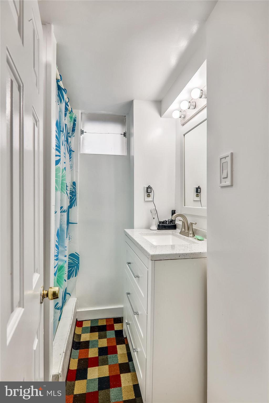 MICHIGAN PARK HILLS - Residential