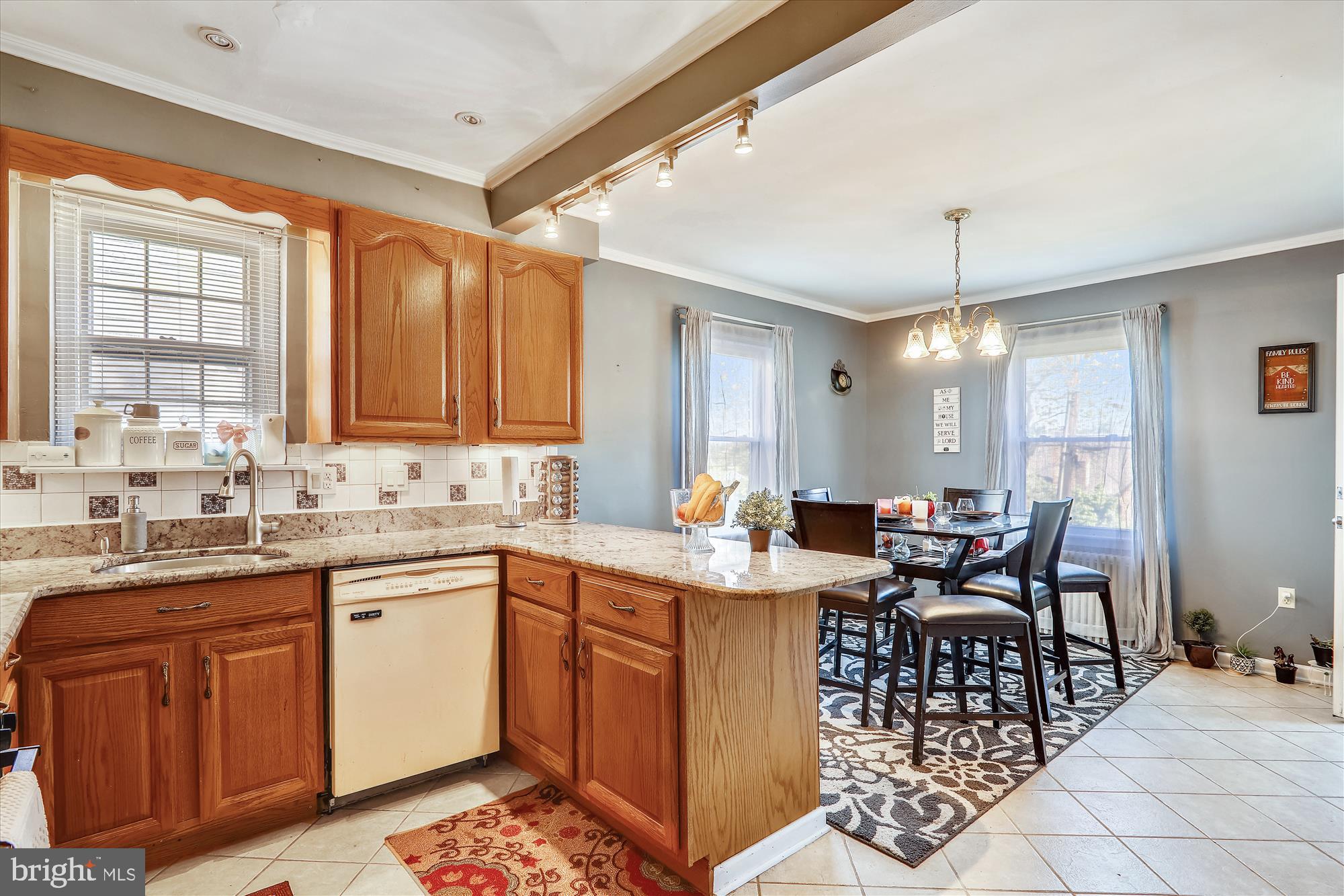 MICHIGAN PARK HILLS - Residential