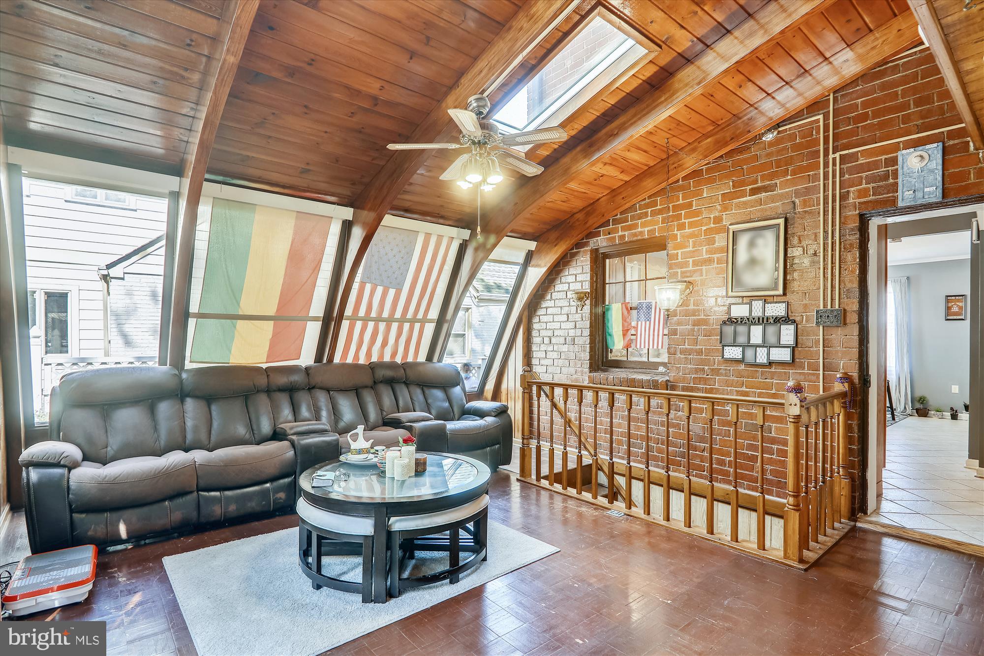 MICHIGAN PARK HILLS - Residential