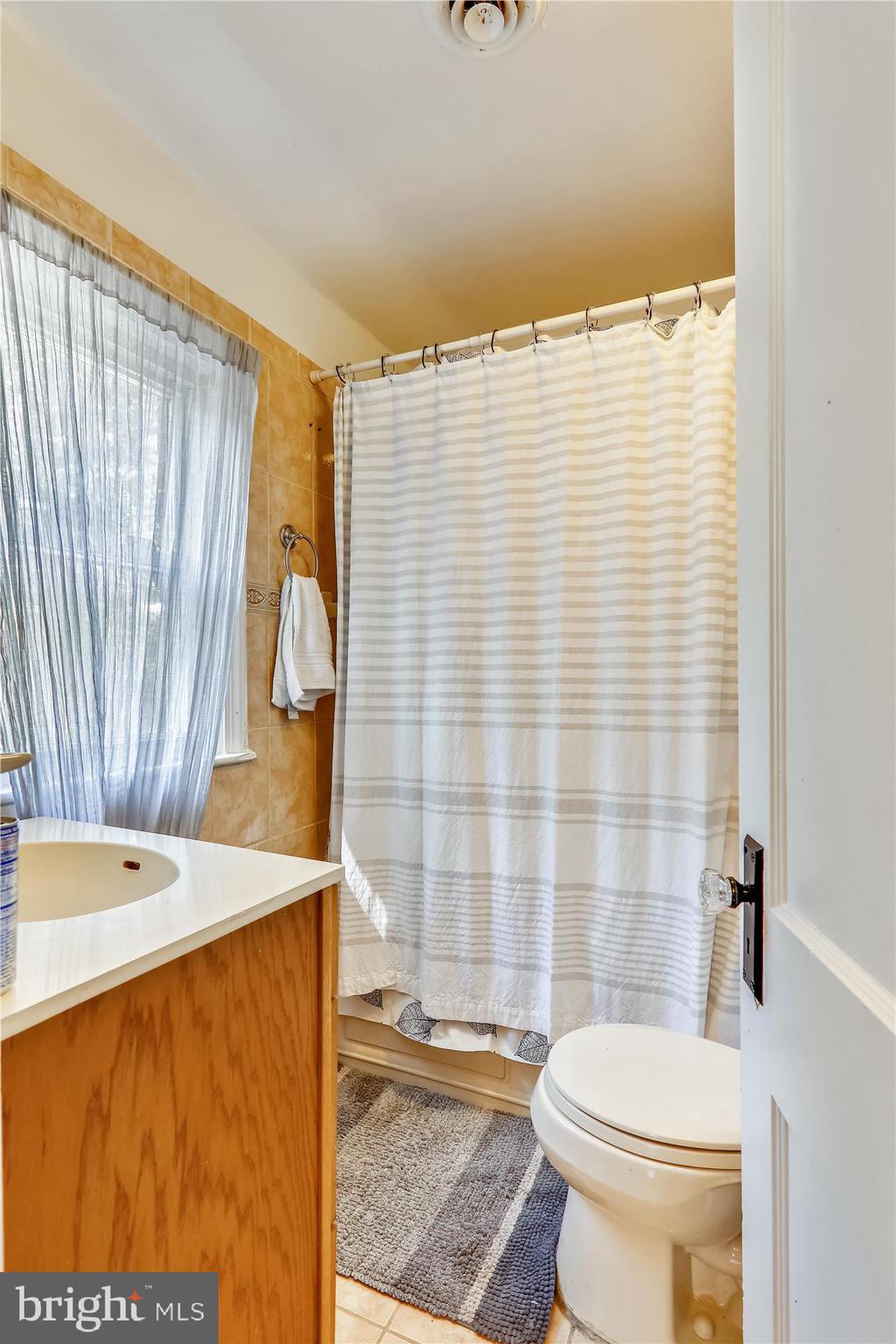 MICHIGAN PARK HILLS - Residential