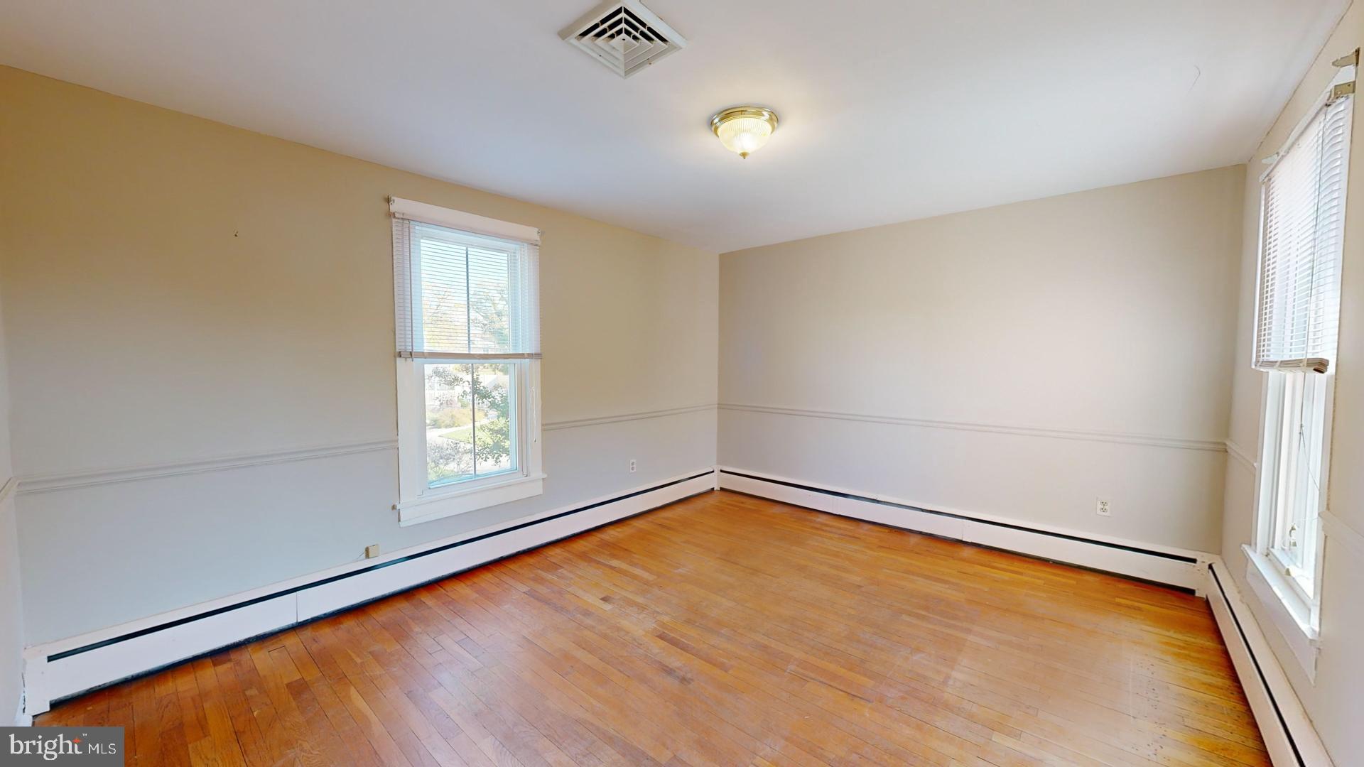 EASTON - Residential