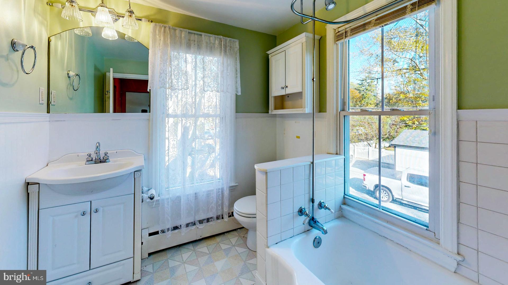 EASTON - Residential