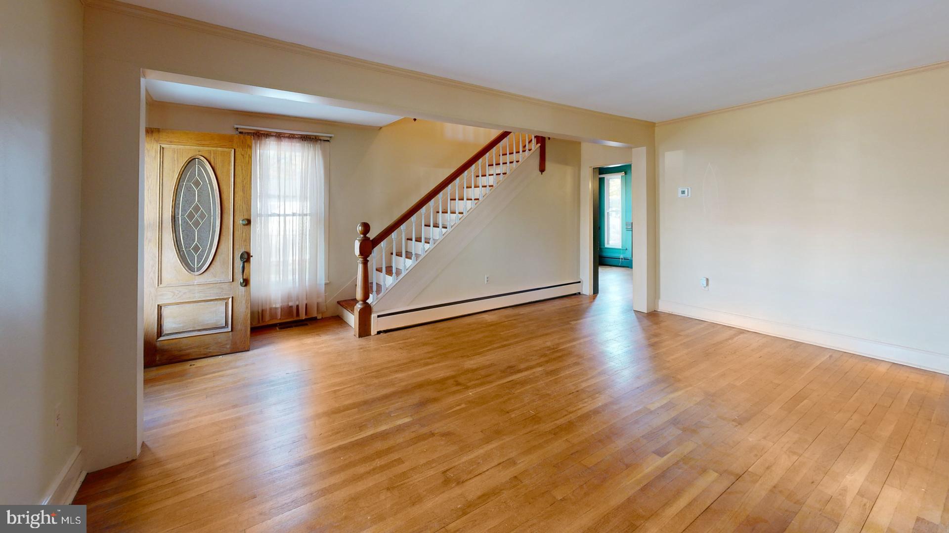 EASTON - Residential