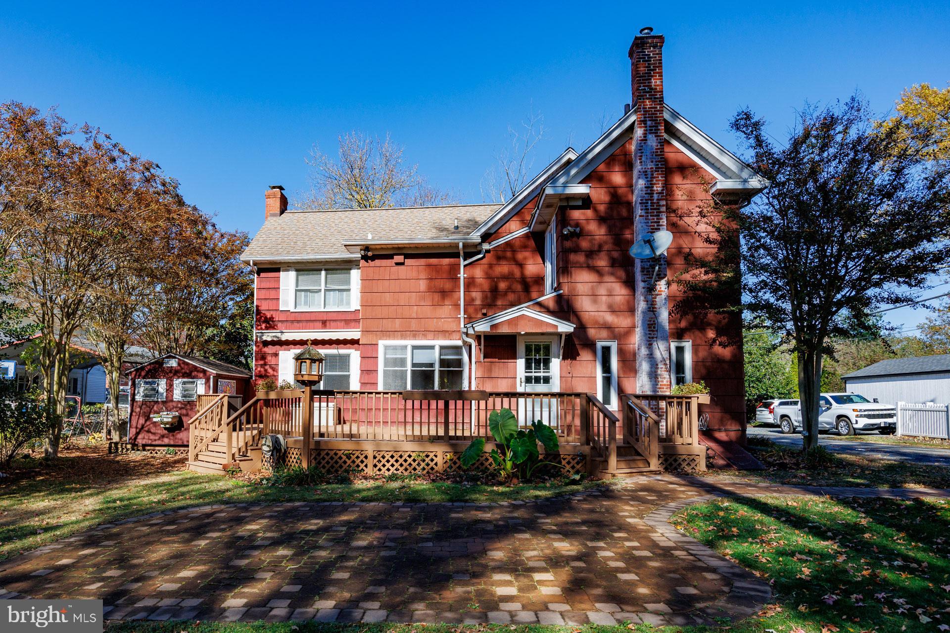 EASTON - Residential