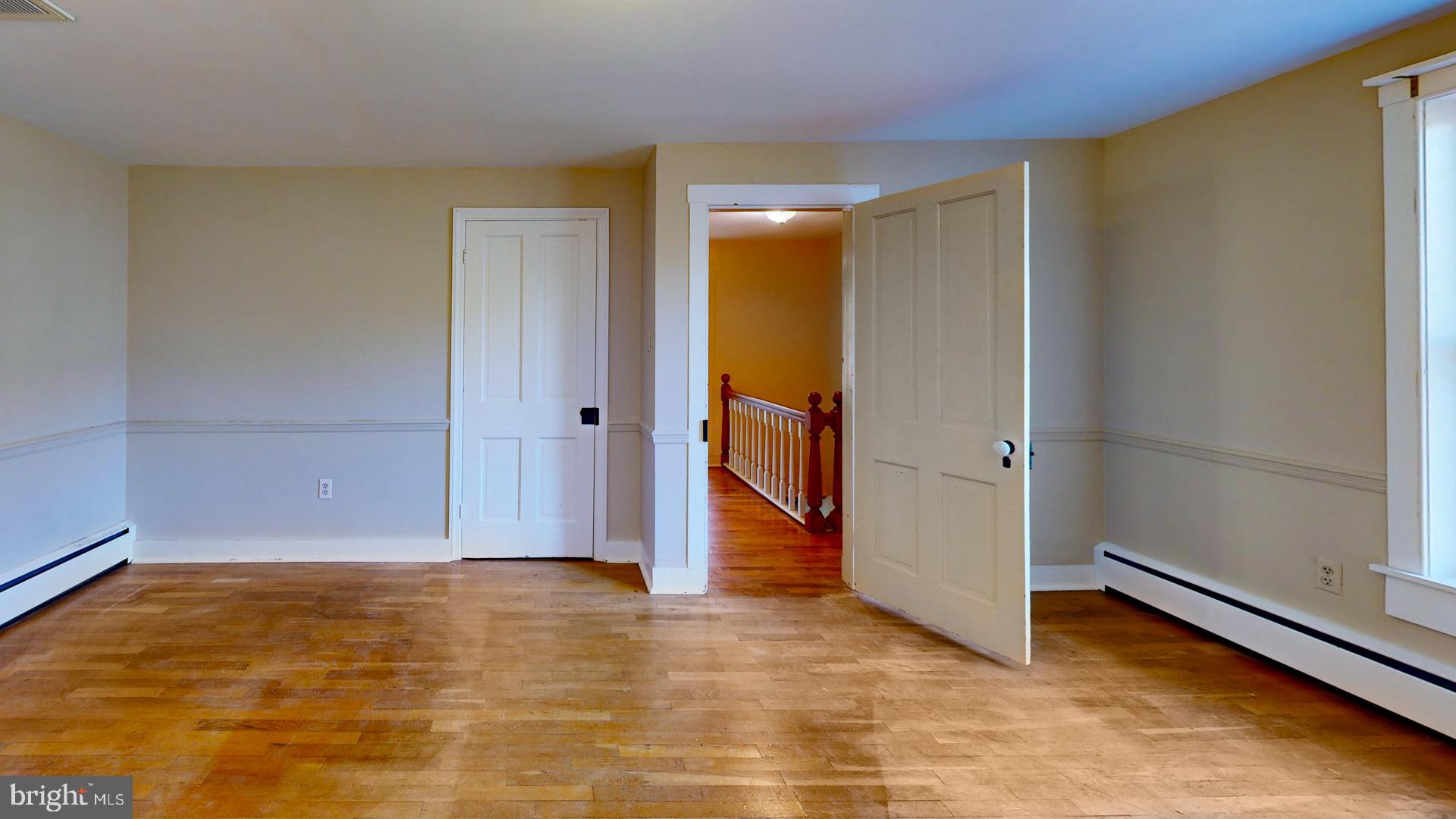 EASTON - Residential