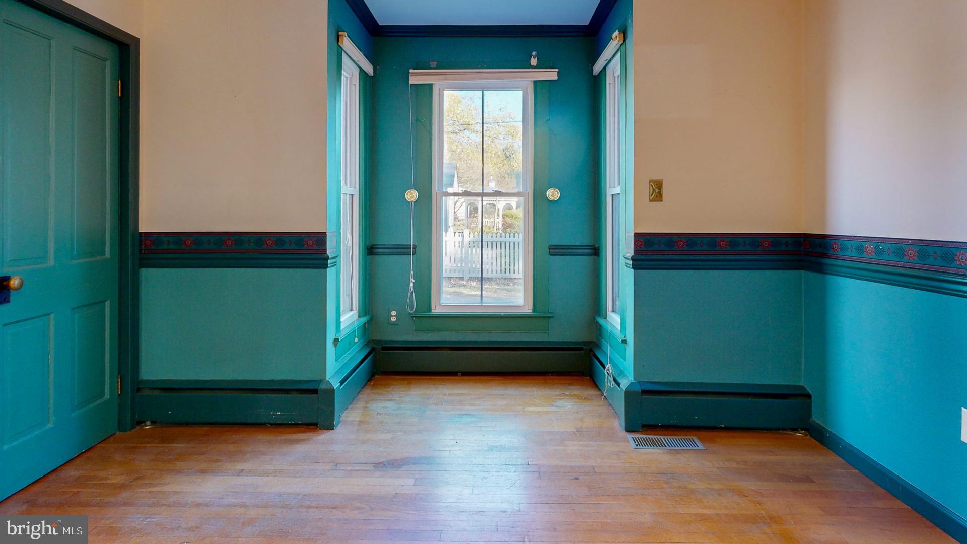 EASTON - Residential