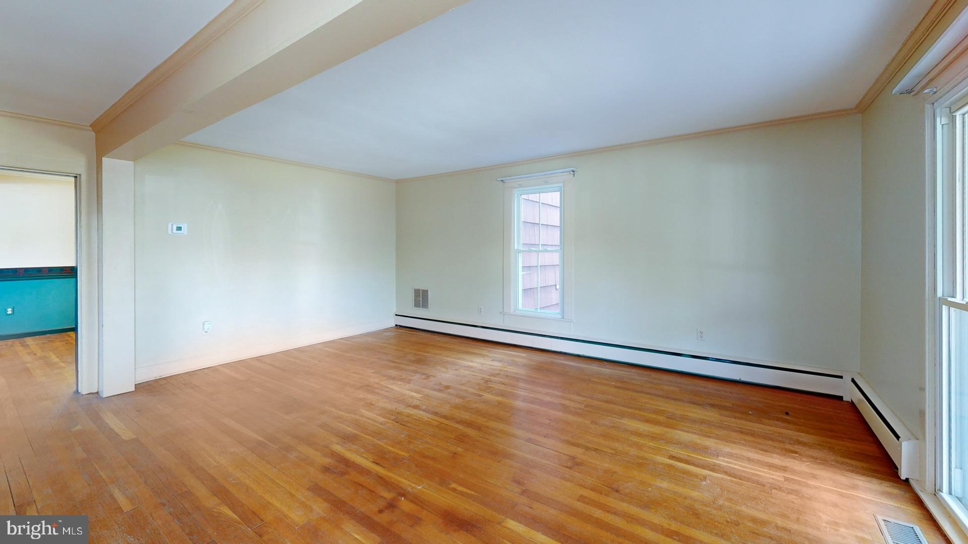 EASTON - Residential