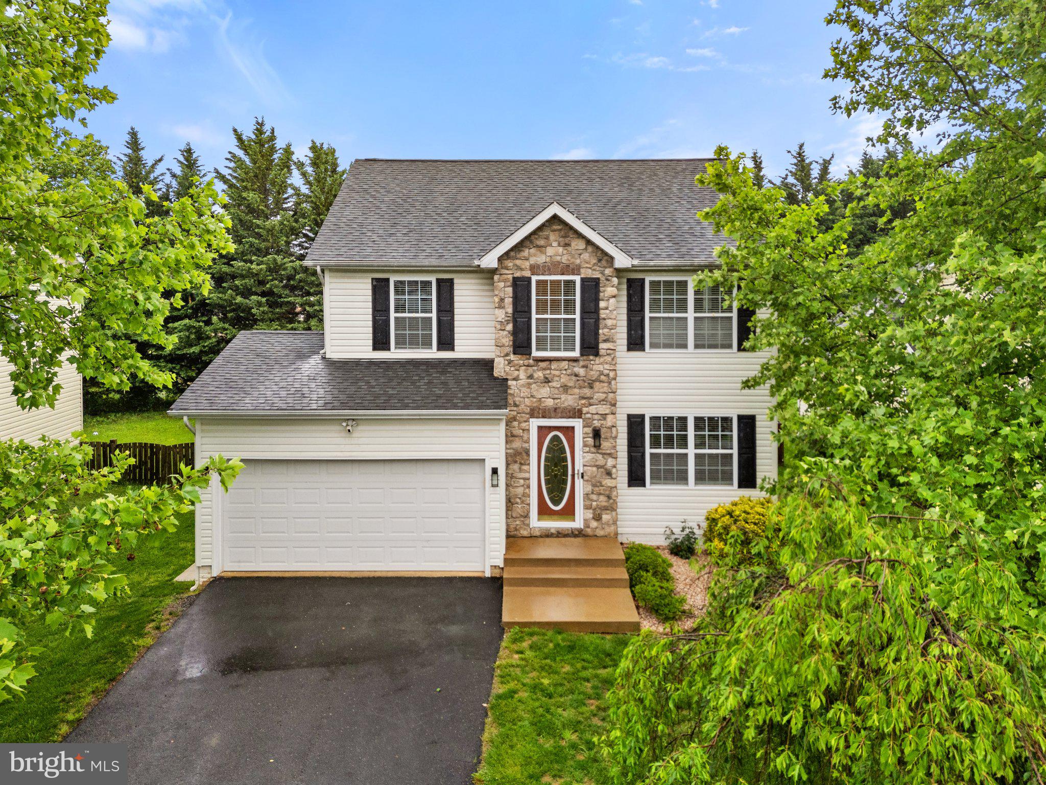 ASHLEY BRIN - Residential