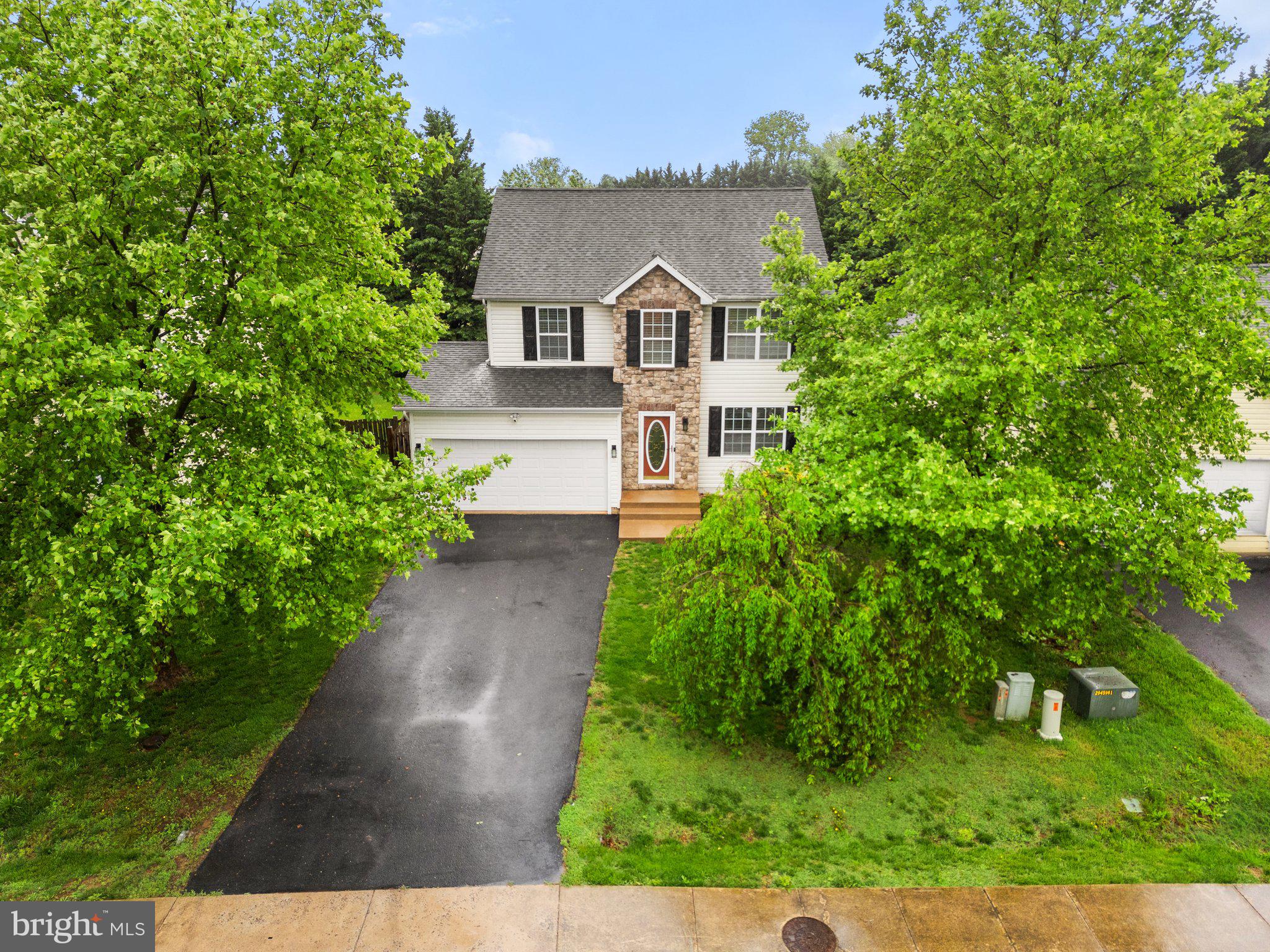 ASHLEY BRIN - Residential