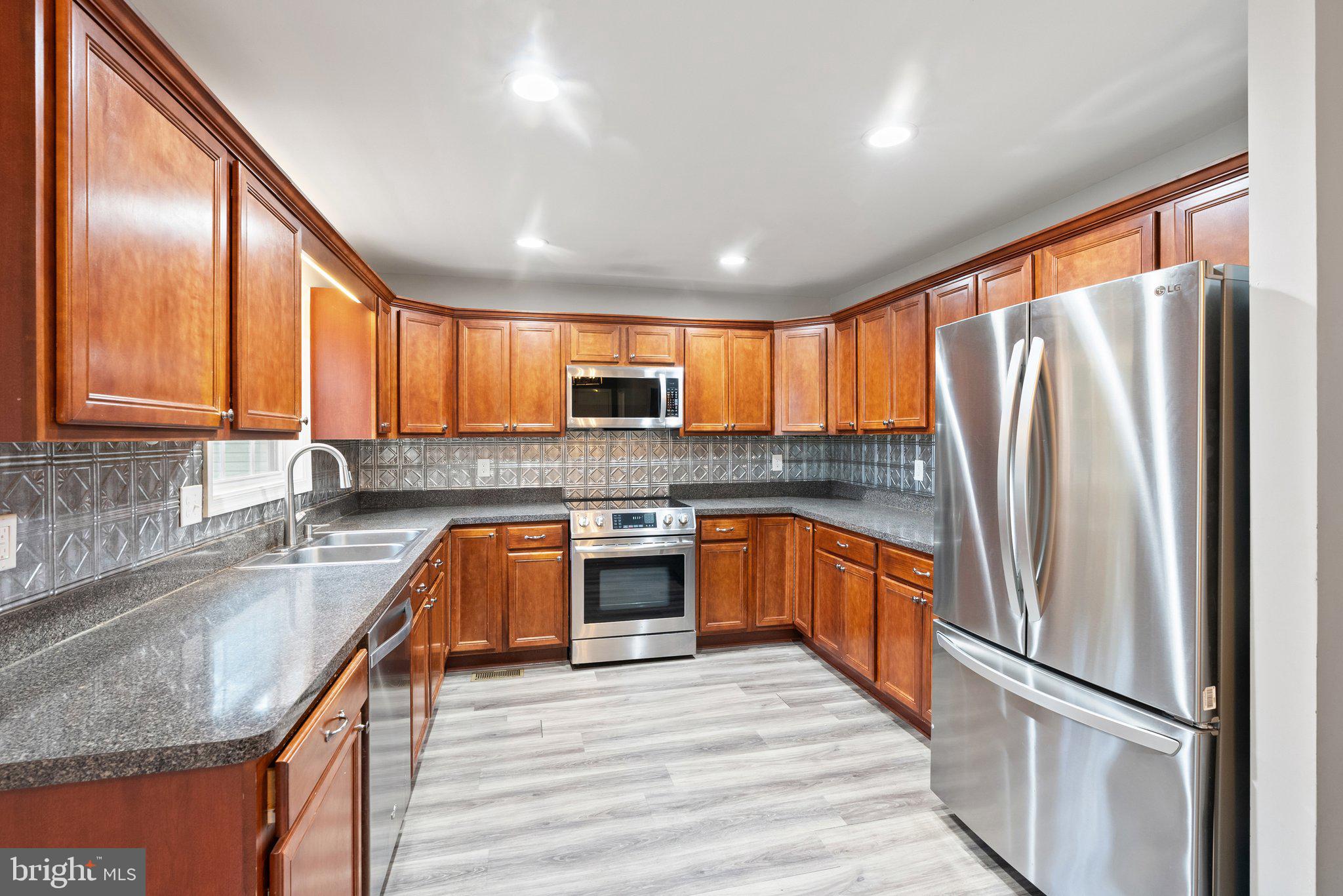 ASHLEY BRIN - Residential