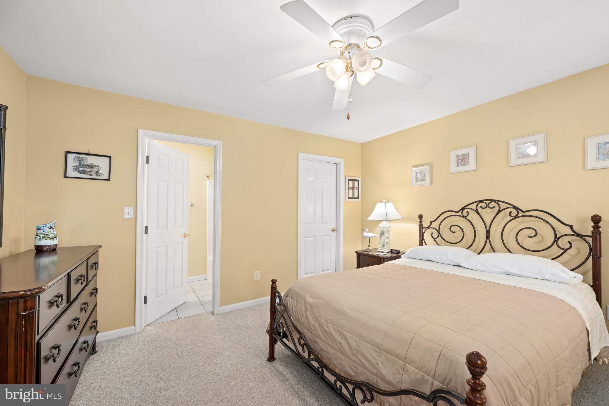 WOLFE POINTE - Residential