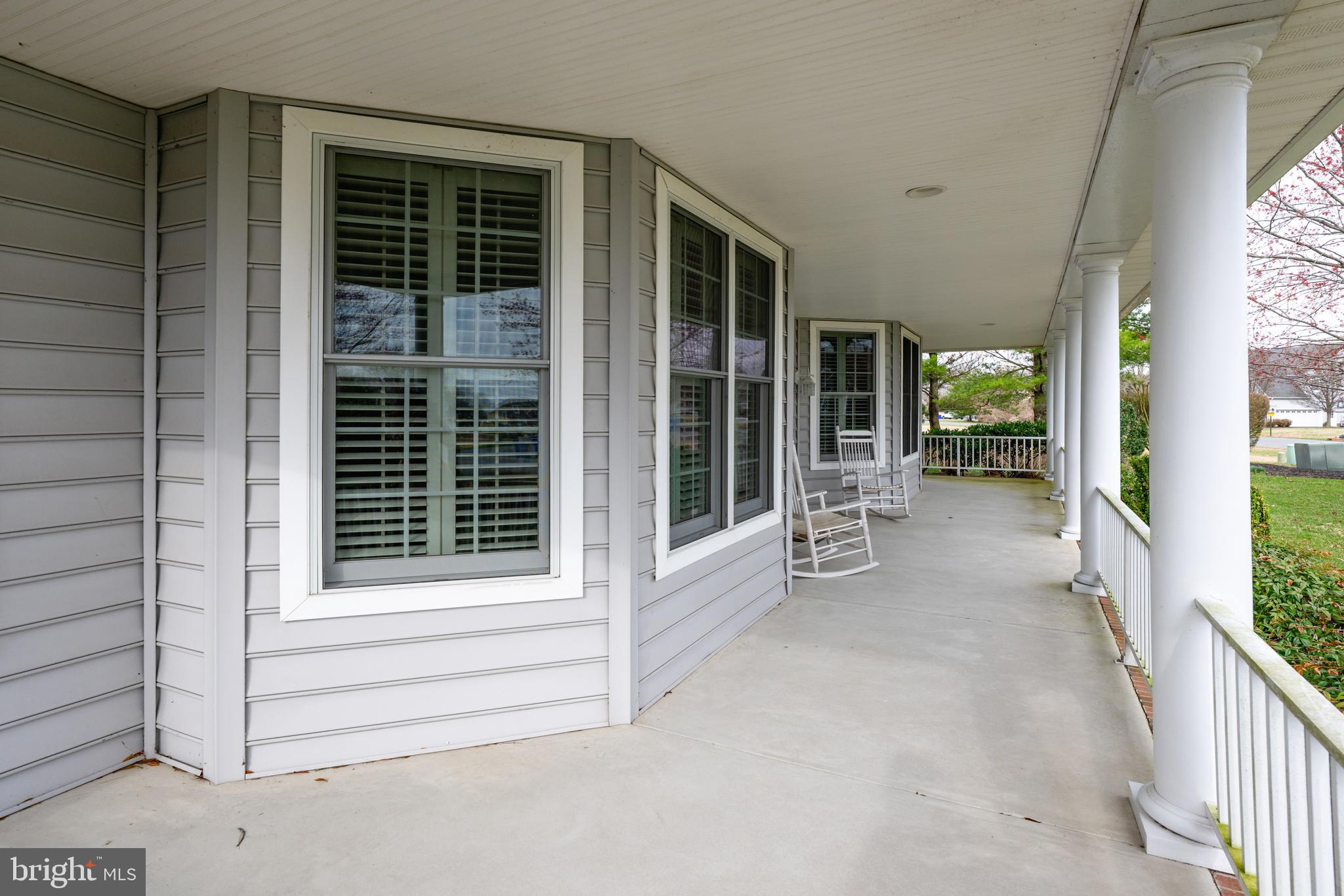 WOLFE POINTE - Residential