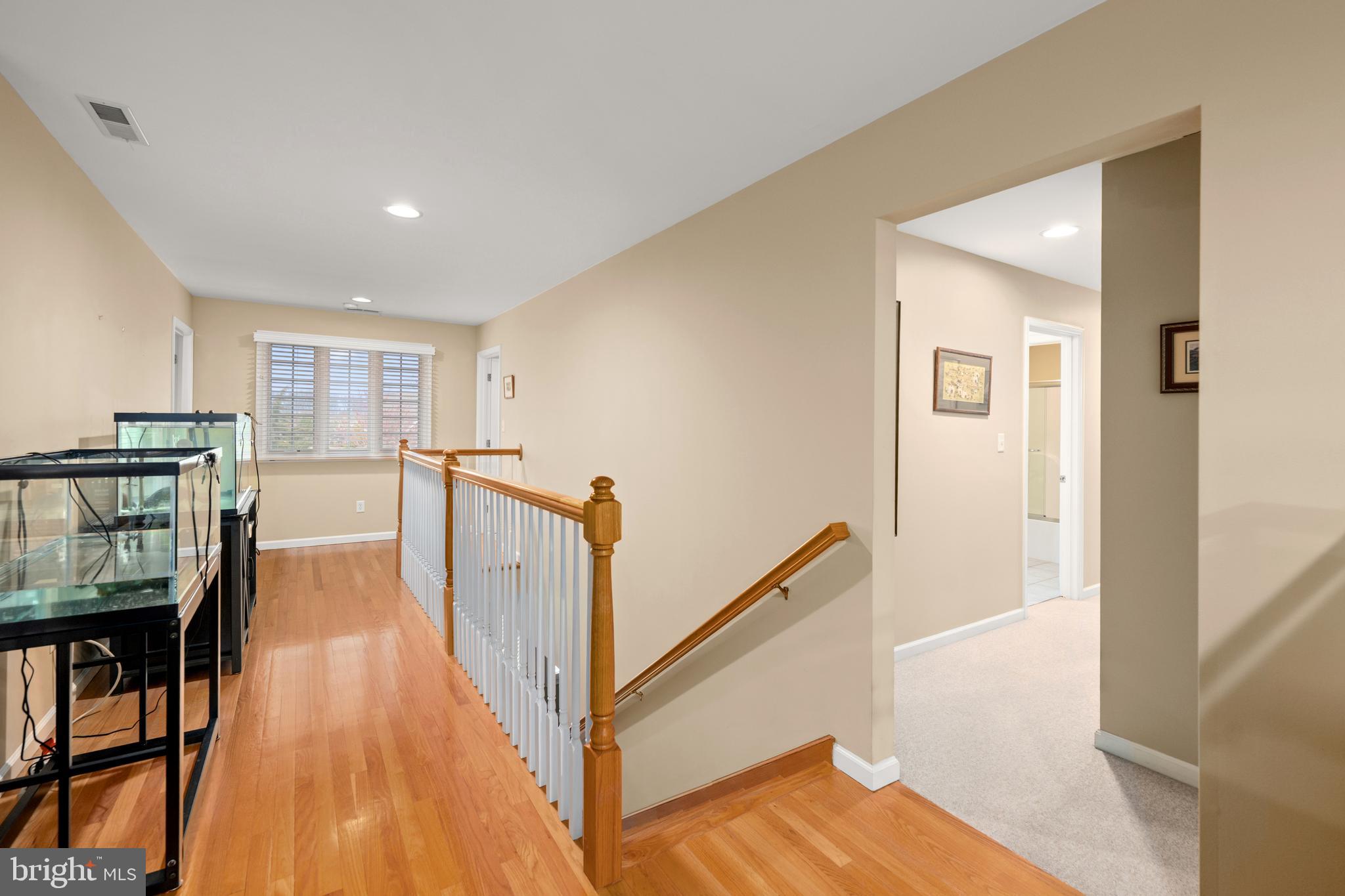 WOLFE POINTE - Residential