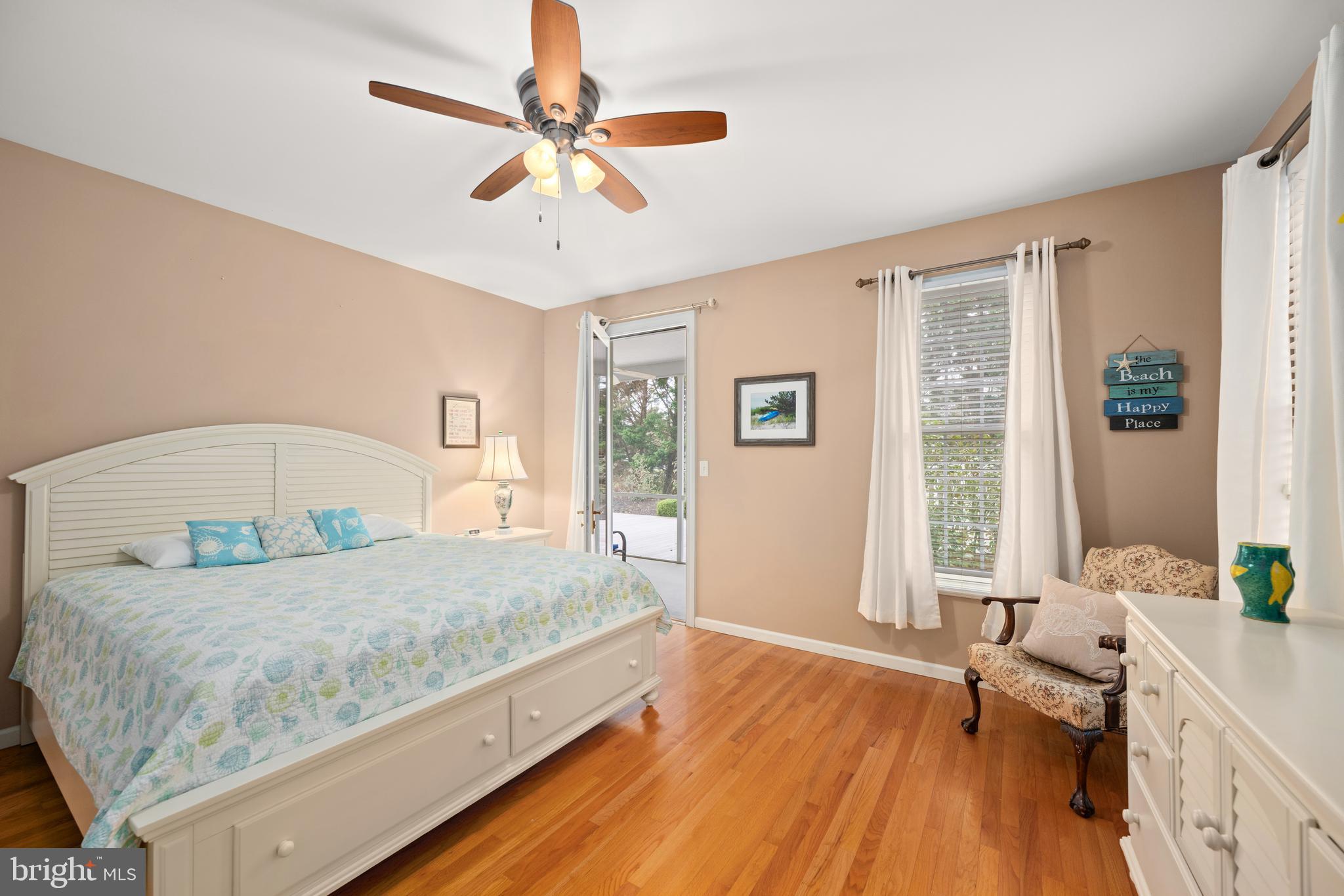 WOLFE POINTE - Residential