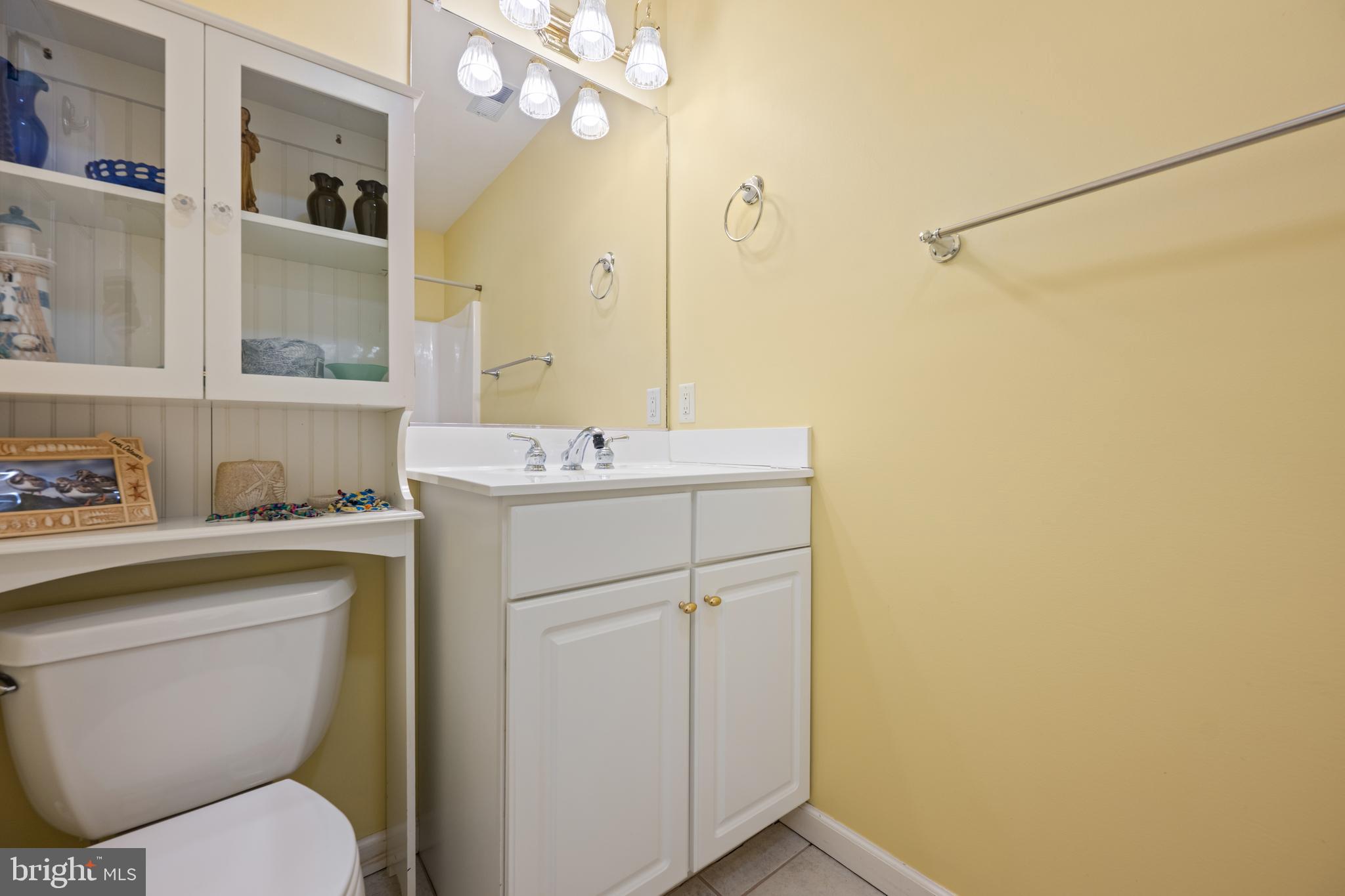 WOLFE POINTE - Residential