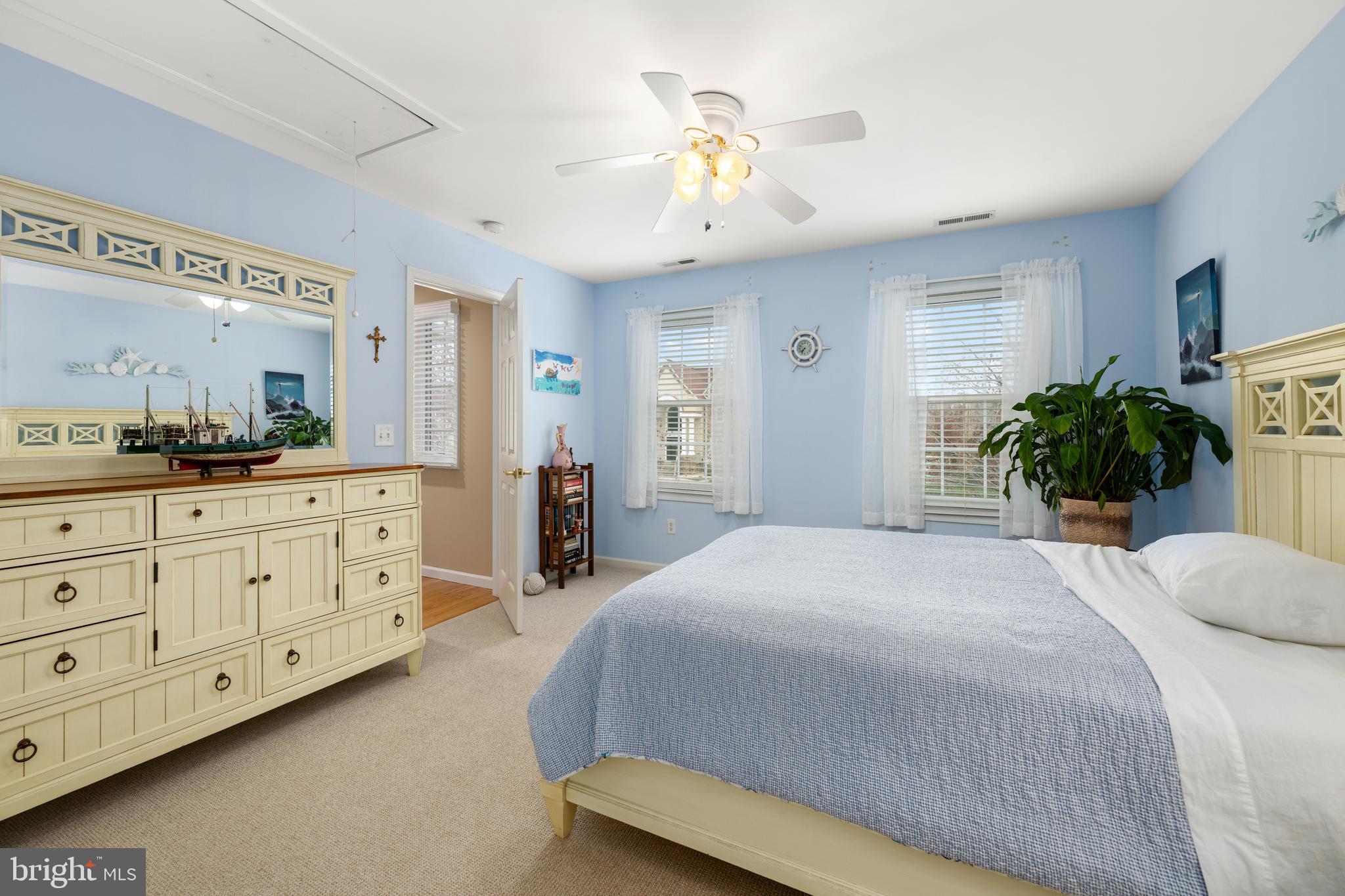 WOLFE POINTE - Residential