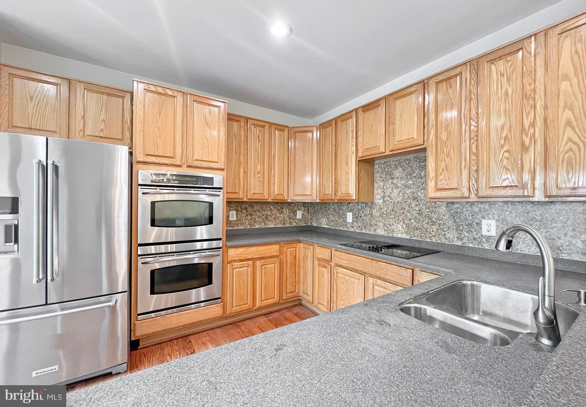 EMERSON - Residential