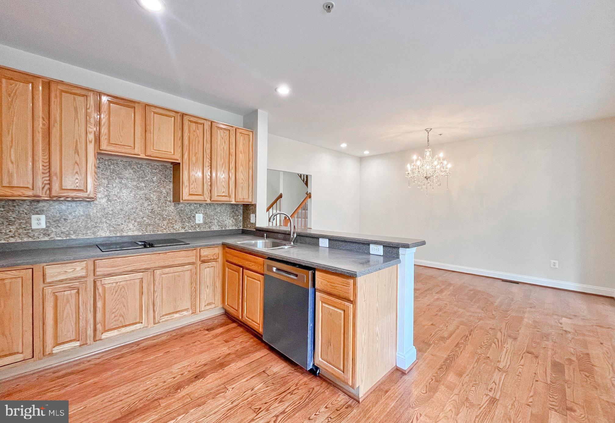 EMERSON - Residential